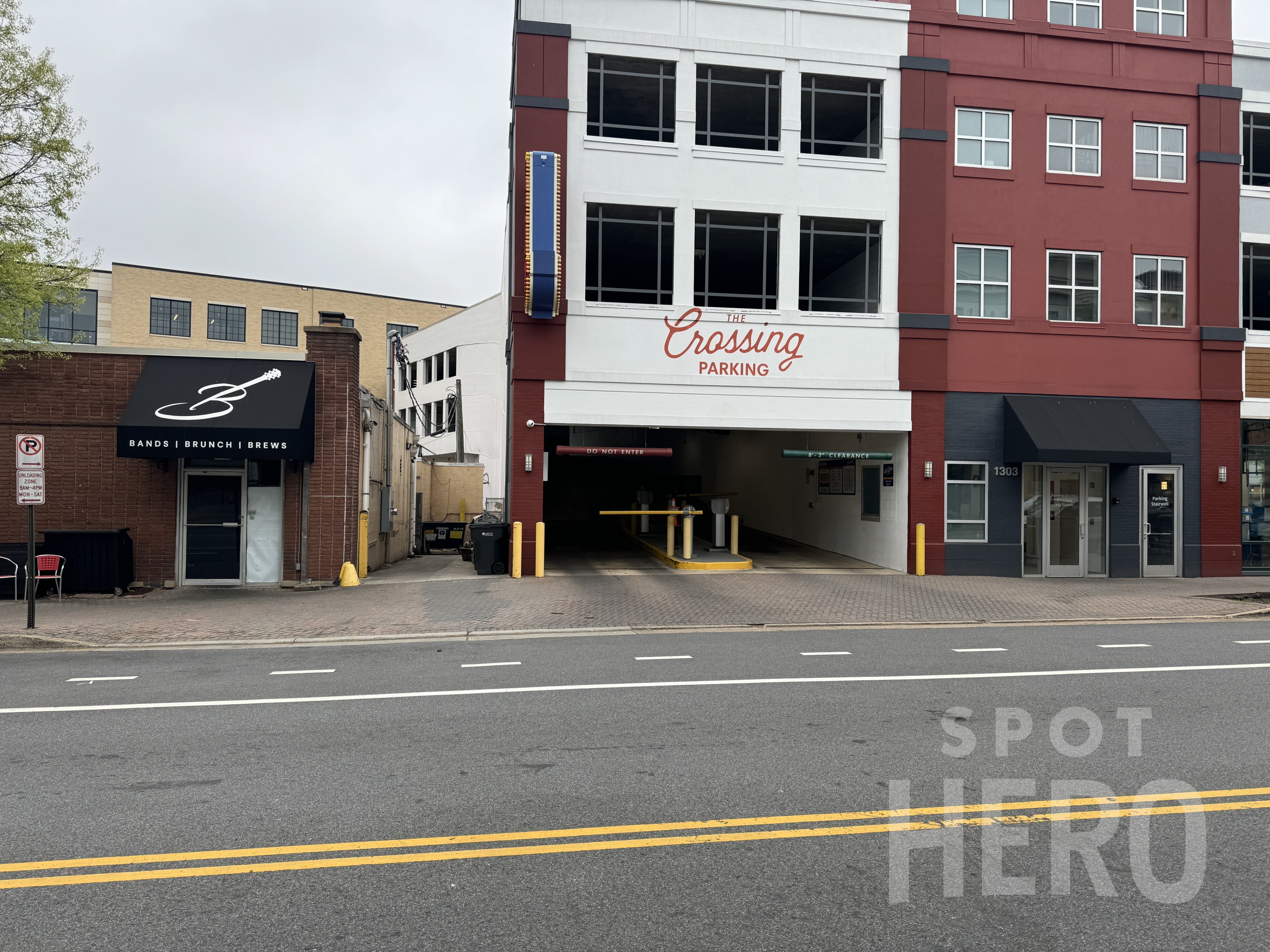 Photo of 1303 N Fillmore St. - The Crossing Clarendon Garage