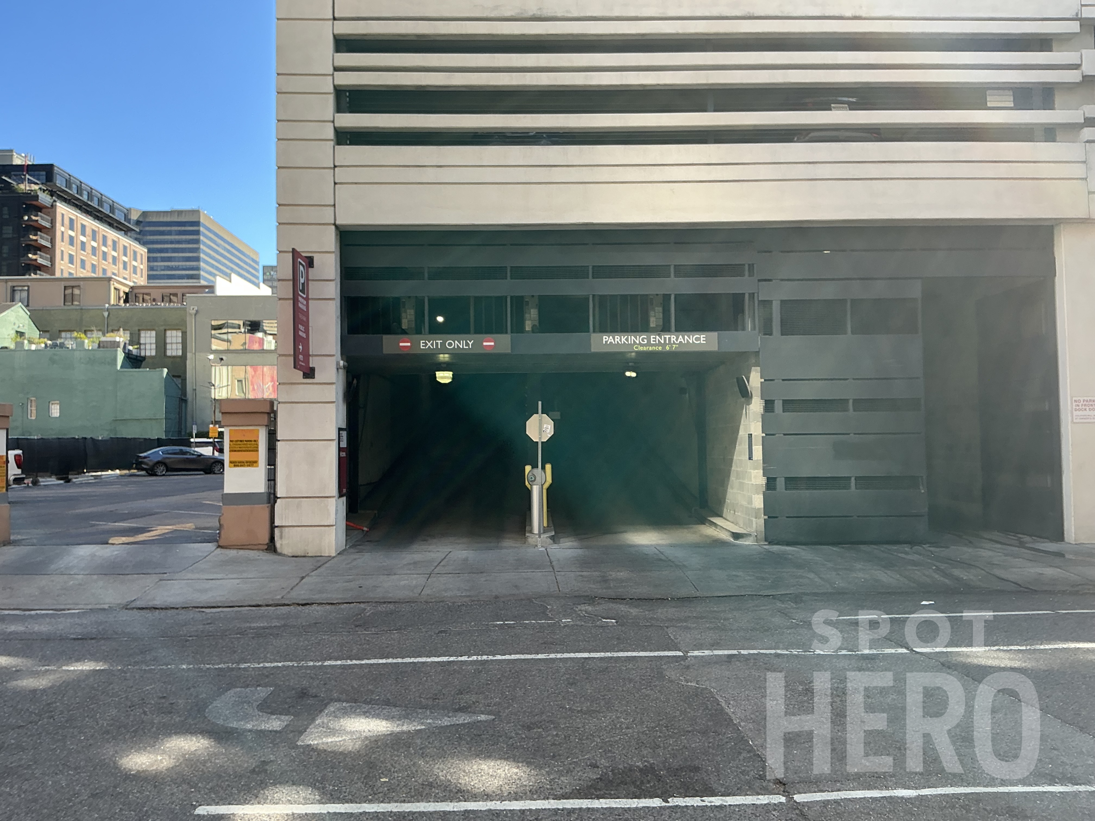 Photo of P373 (650 O'Keefe Ave.) - Garage