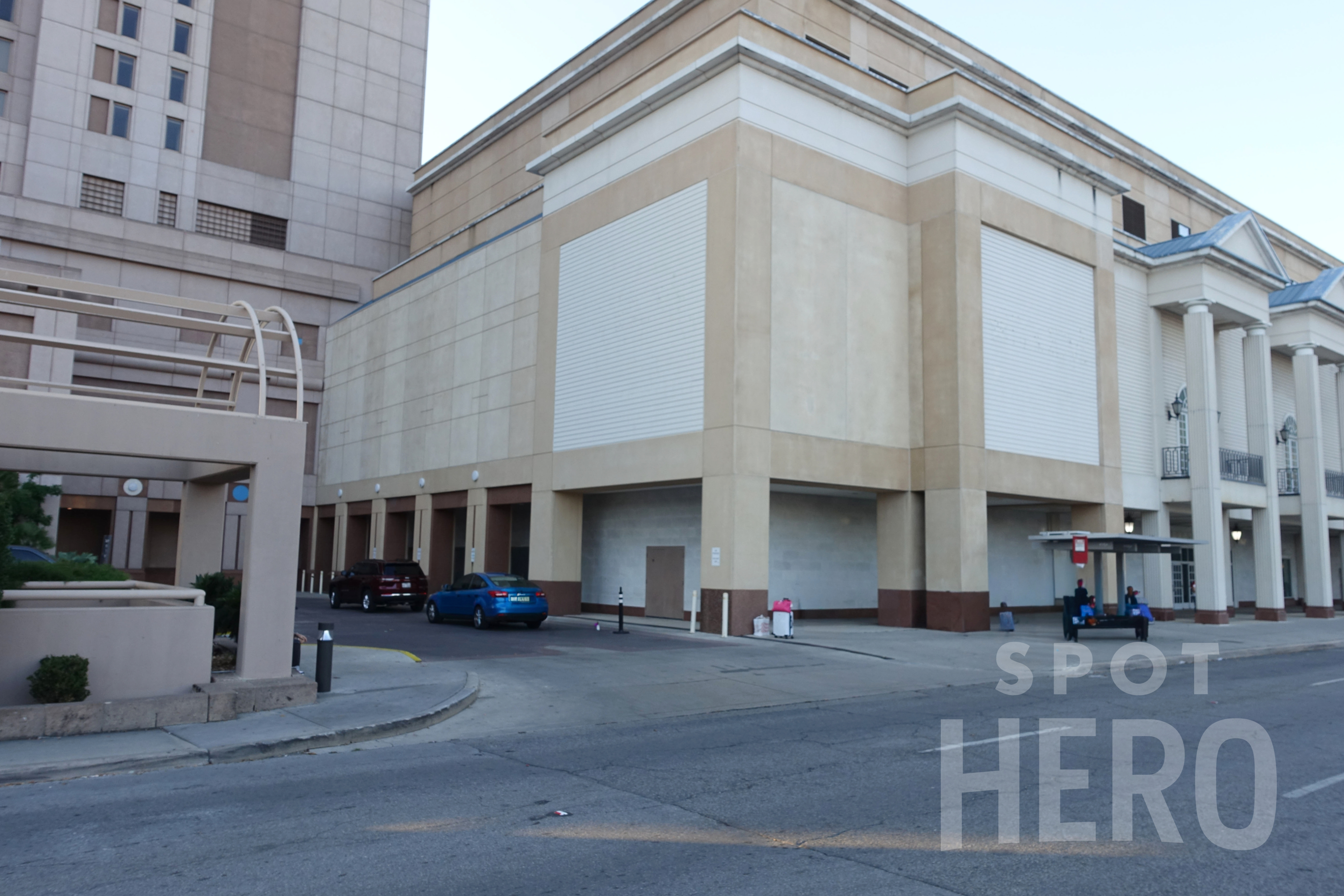 Photo of 101 Bowie St. - San Antonio Marriott Rivercenter - Valet Garage