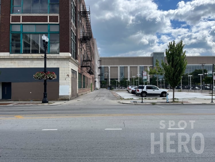 Photo of 2357 S Michigan Ave. (2347 S Michigan Ave.) - Lot