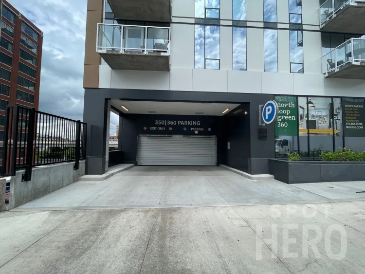 Photo of 360 N 5th St. - North Loop Green Garage