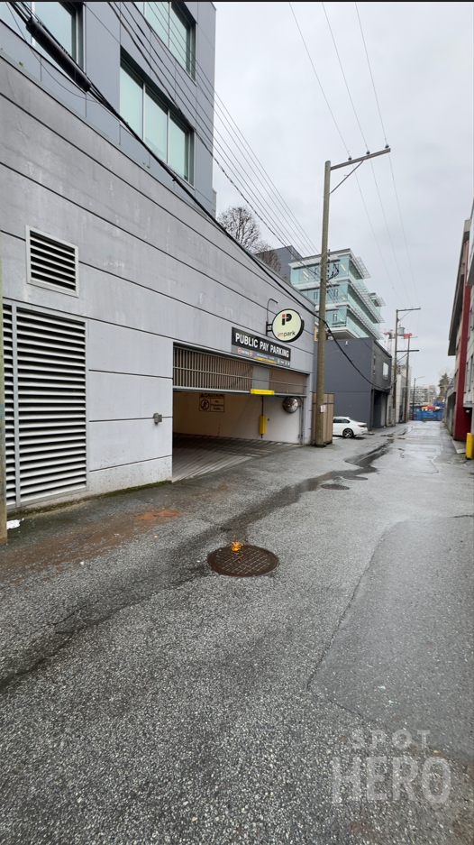 Photo of 550 W Broadway - Neelu Bachra Centre Garage