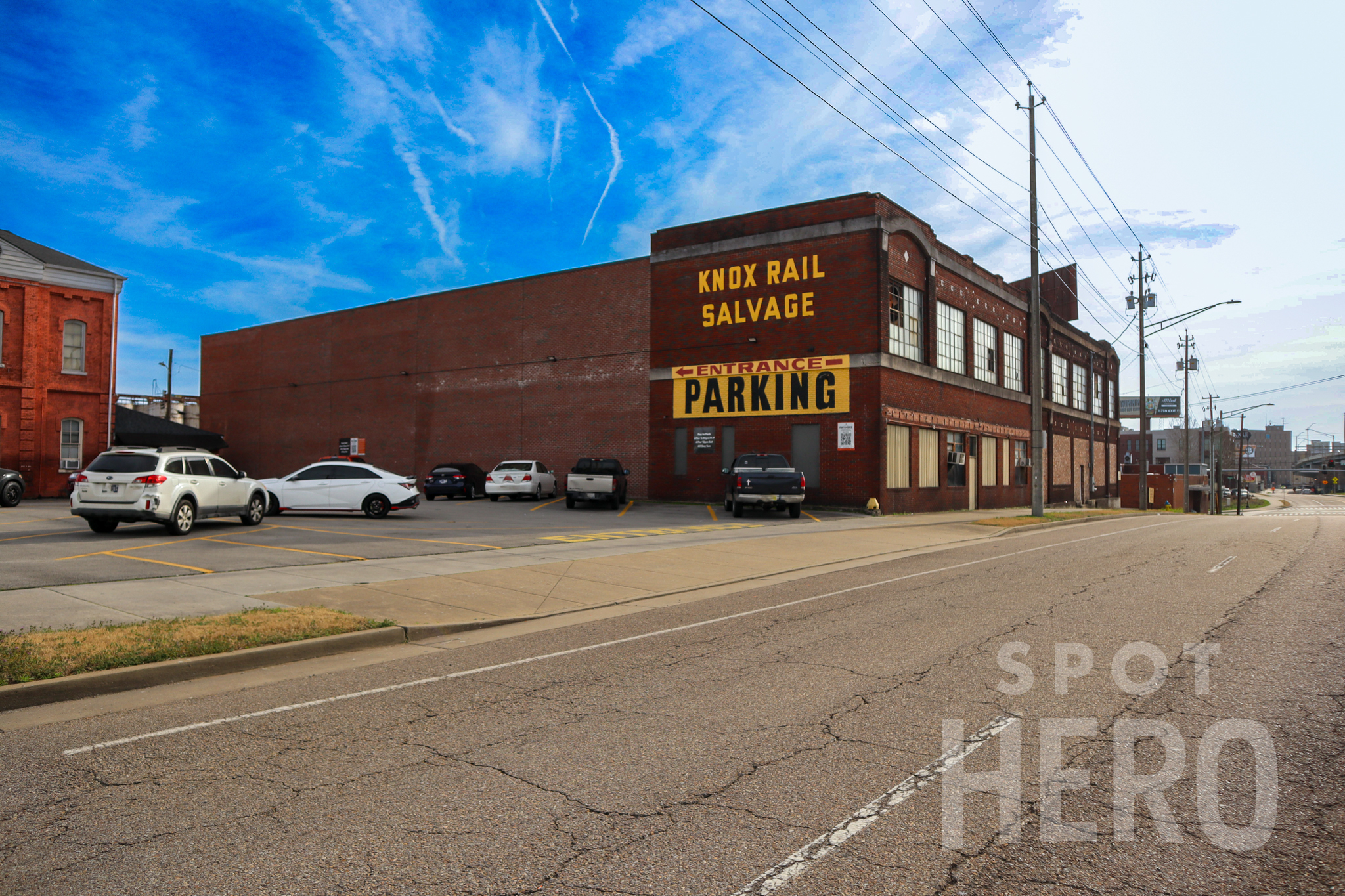 Photo of 200 E Magnolia Ave. - Knox Rail Salvage Lot