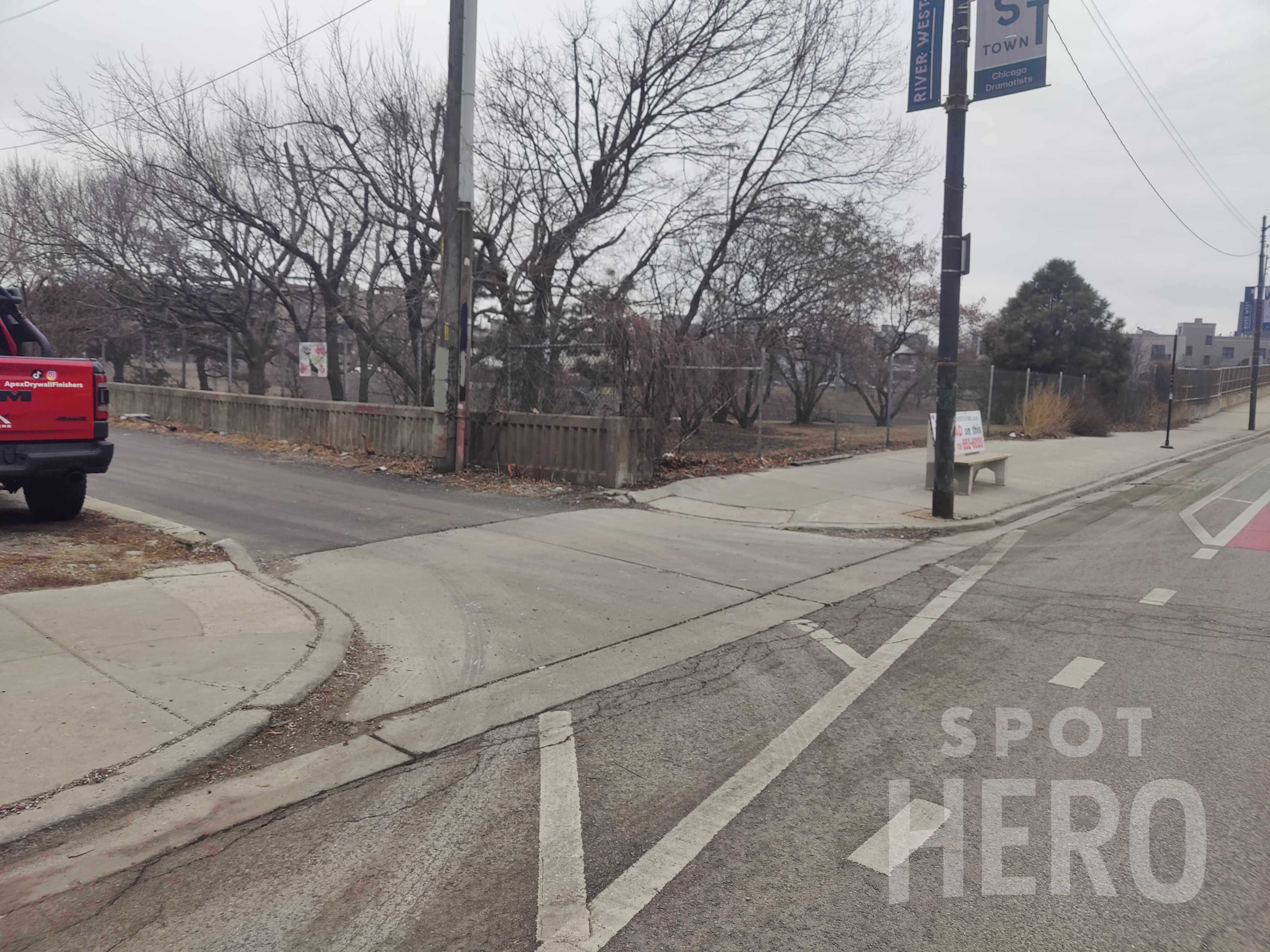 Photo of 1135 W Chicago Ave. - Spot #4