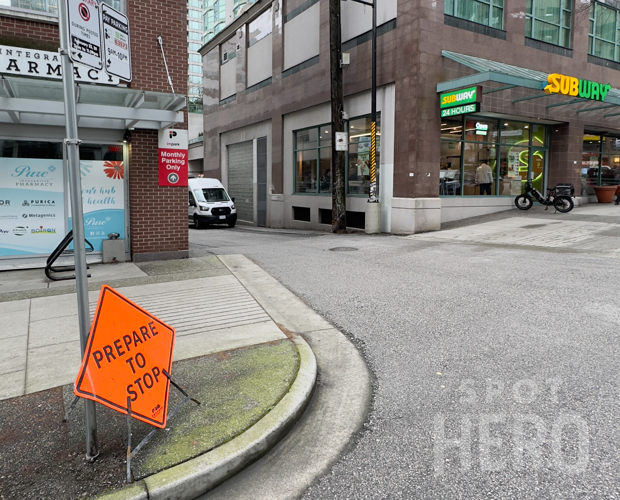 Photo of 815 Cambie St. - @Robson Garage (Lot 1945)