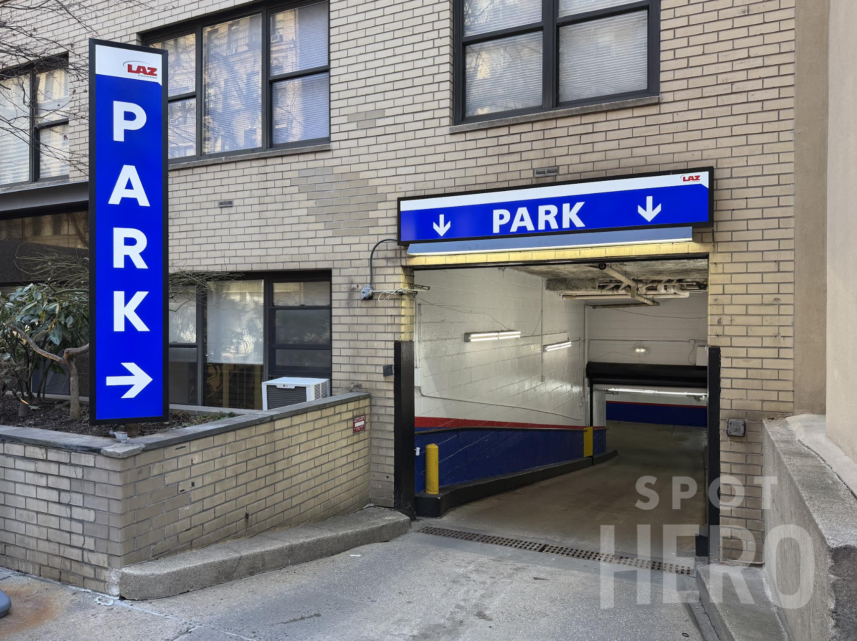 Photo of 333 E 49th St. - Garage