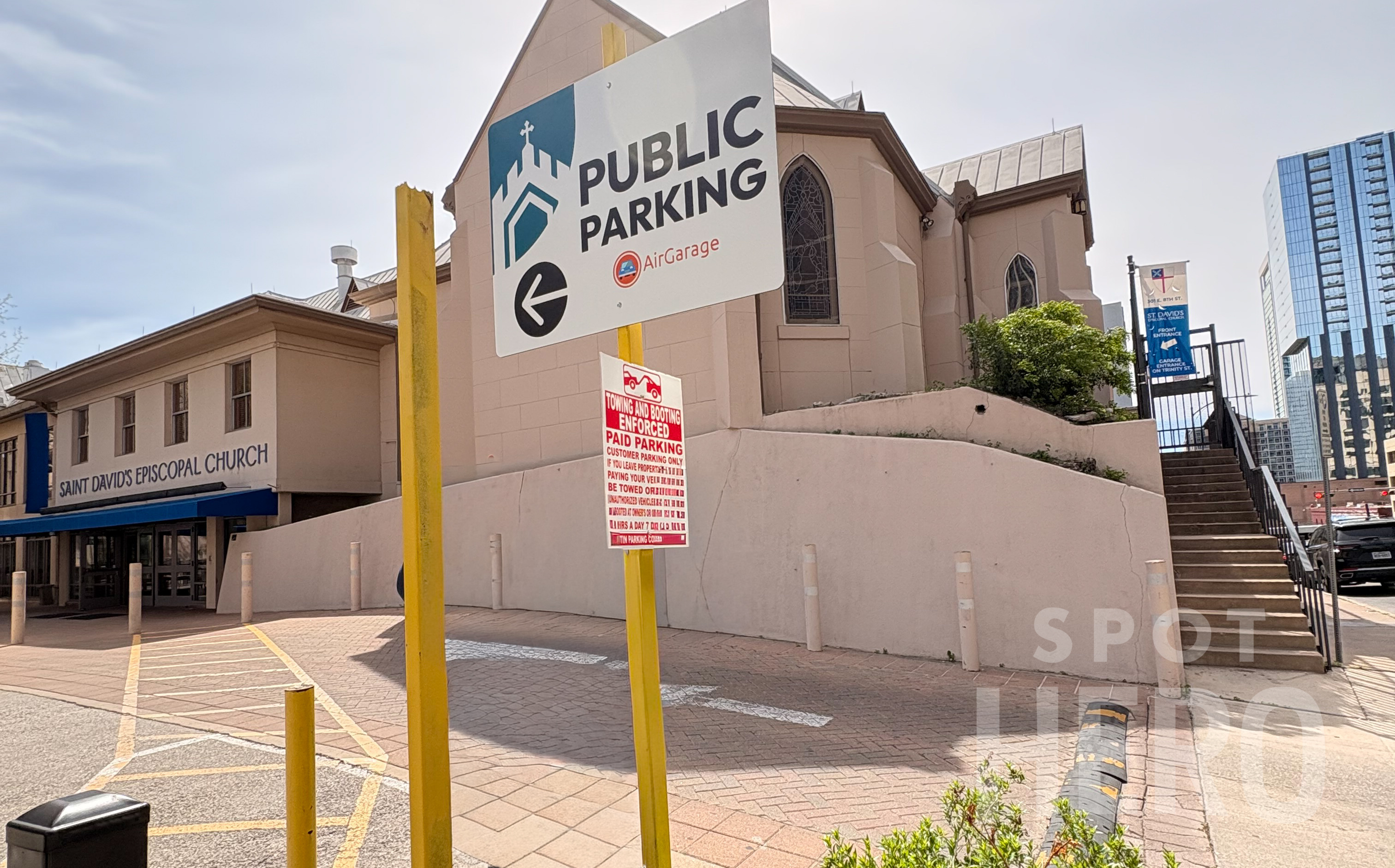 Photo of 711 San Jacinto Blvd. (301 E 8th St.) - St. David's Episcopal Church Lot