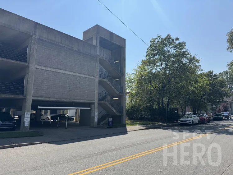 Photo of 908 18th Ave. S (49 Music Sq. W) - Music Square Garage