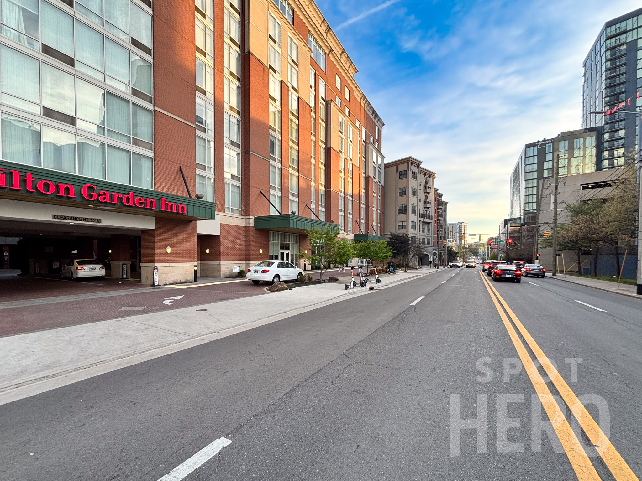 Photo of 1715 Broadway St. - Hilton Garden Inn Vanderbilt Valet Stand