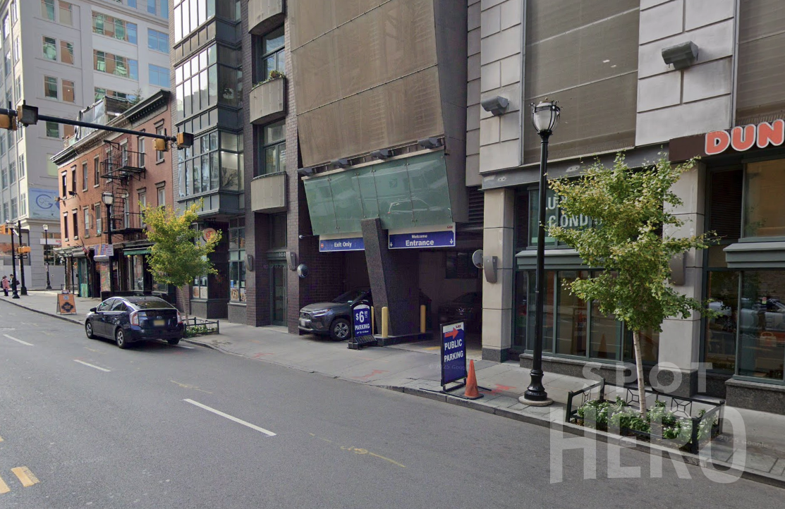 Photo of 105 Greene St. (39 Montgomery St.) - Valet