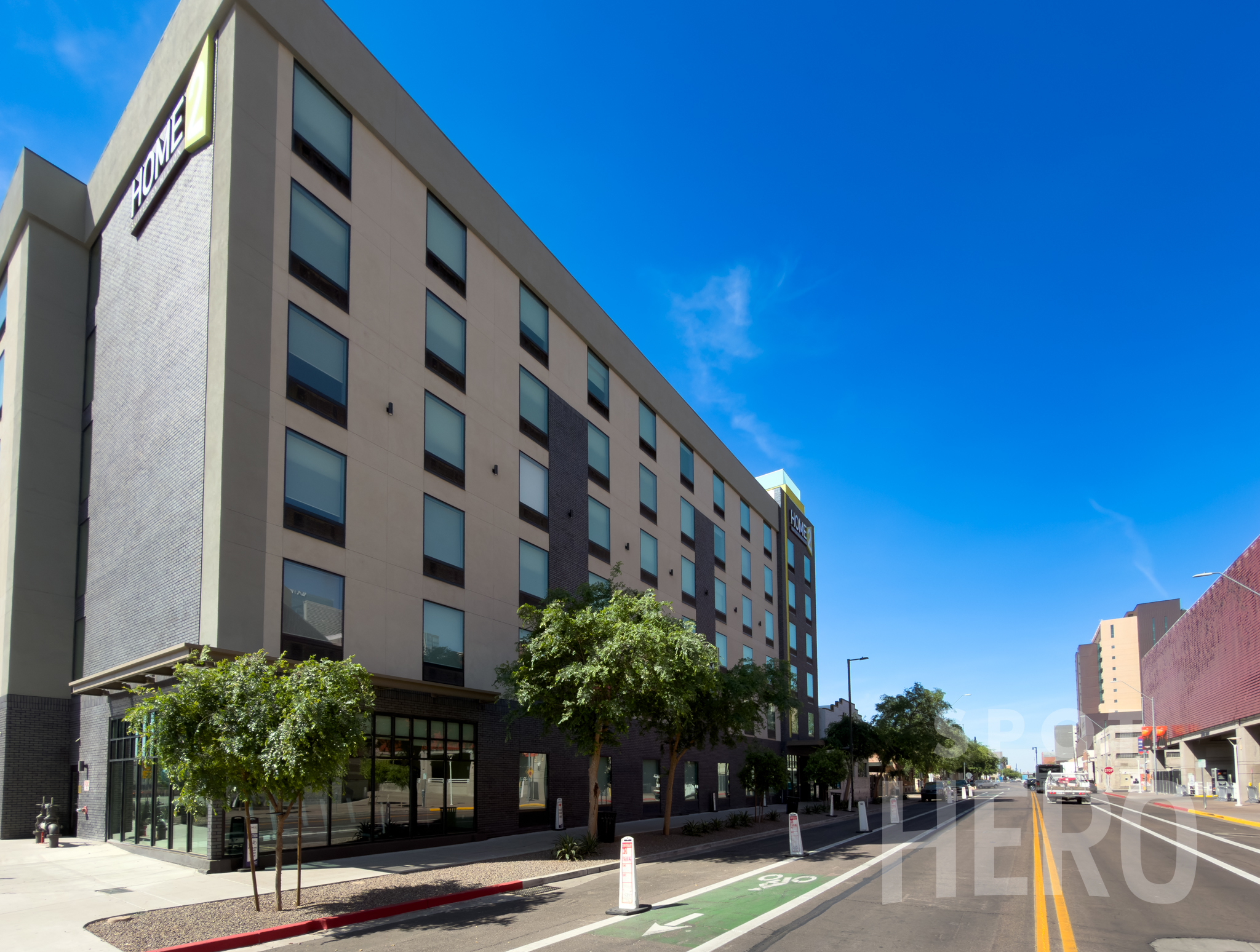 Photo of 125 E Jackson St. - Home2 Suites by Hilton Phoenix Downtown Valet Stand