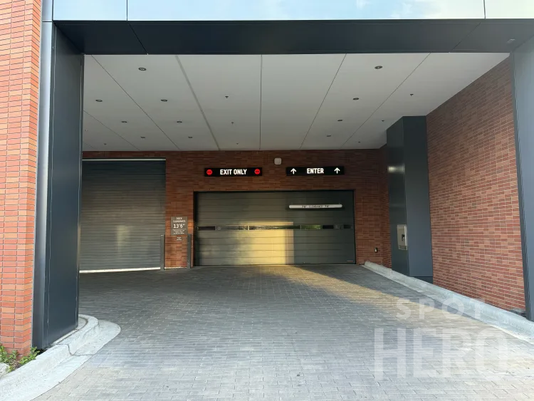 Photo of 320 N Sangamon St. - Garage