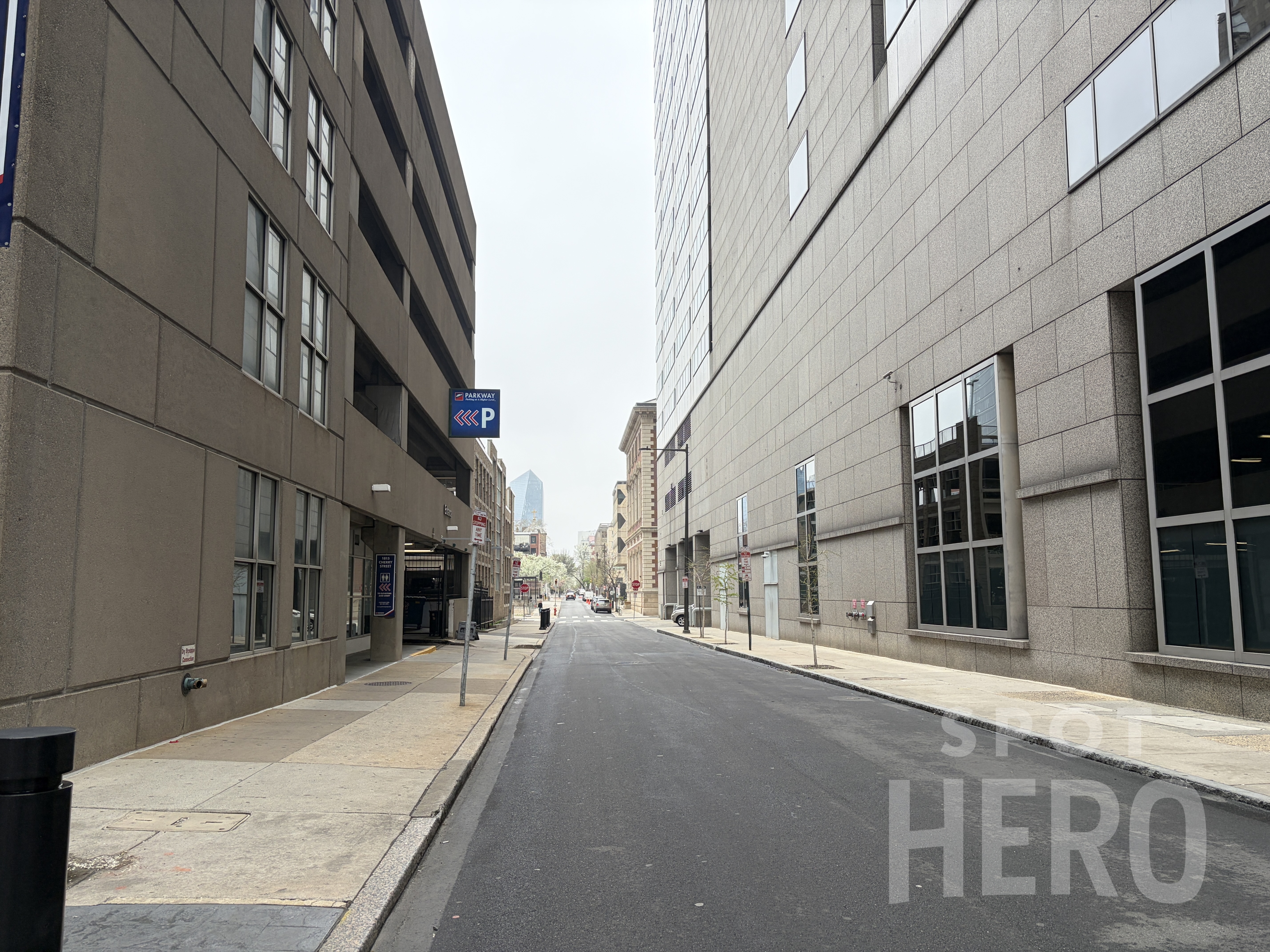 Photo of 1815 Cherry St. - Logan Square Garage