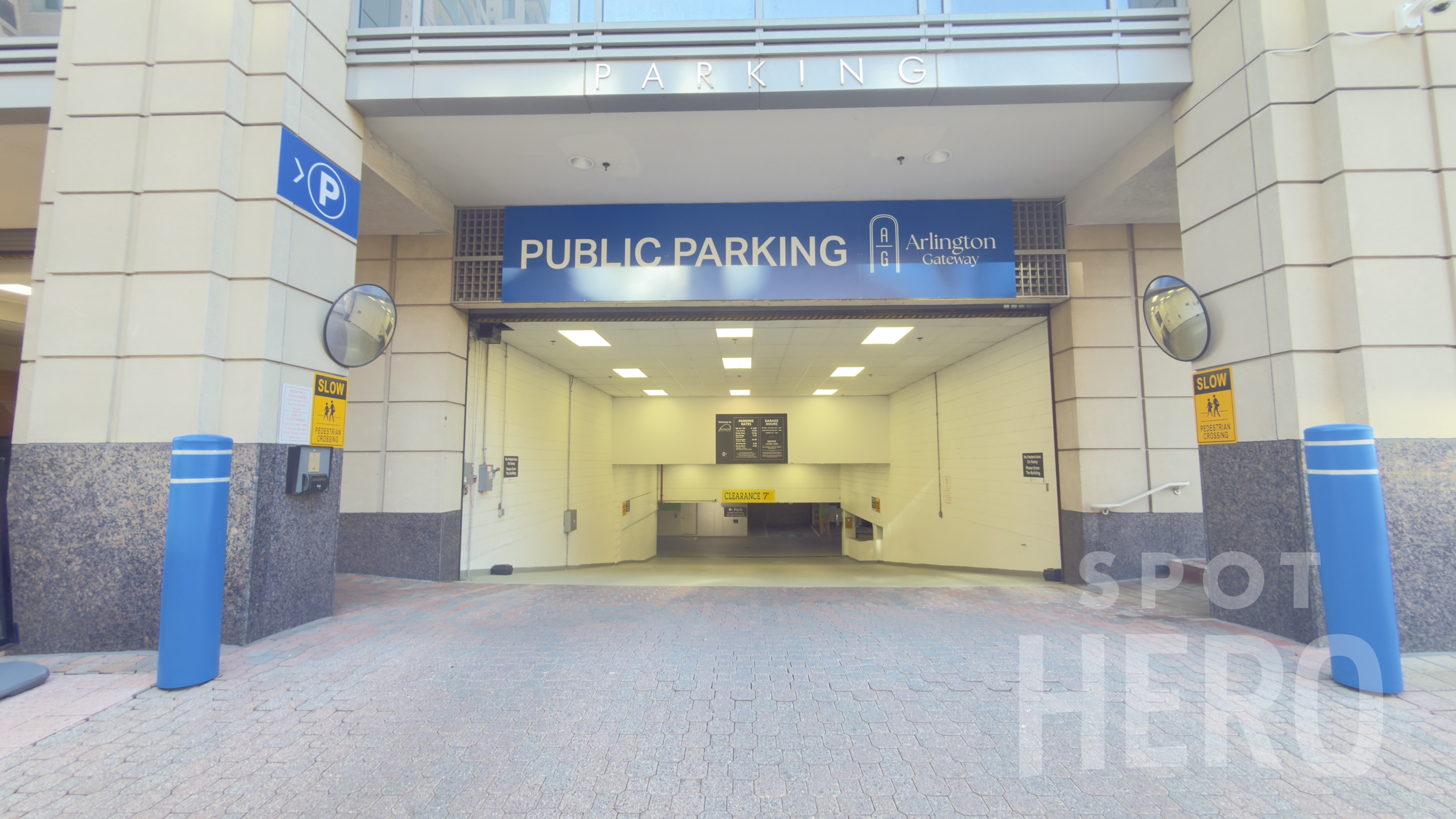 Photo of 901 N Glebe Rd. - Arlington Gateway Garage