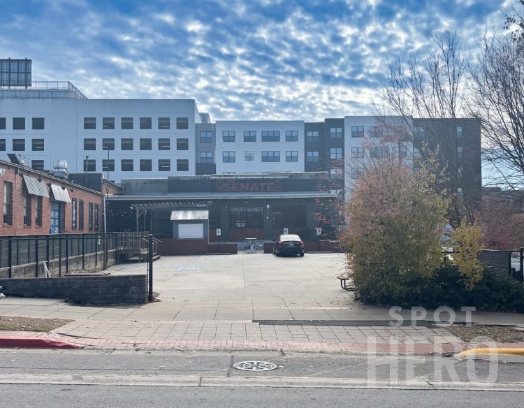 Photo of 1022 Senate St. - Lot