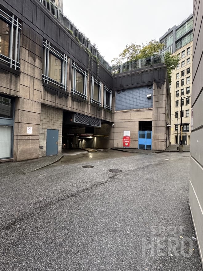 Photo of 505 Abbott St. - Paris Square Garage (Lot #946)