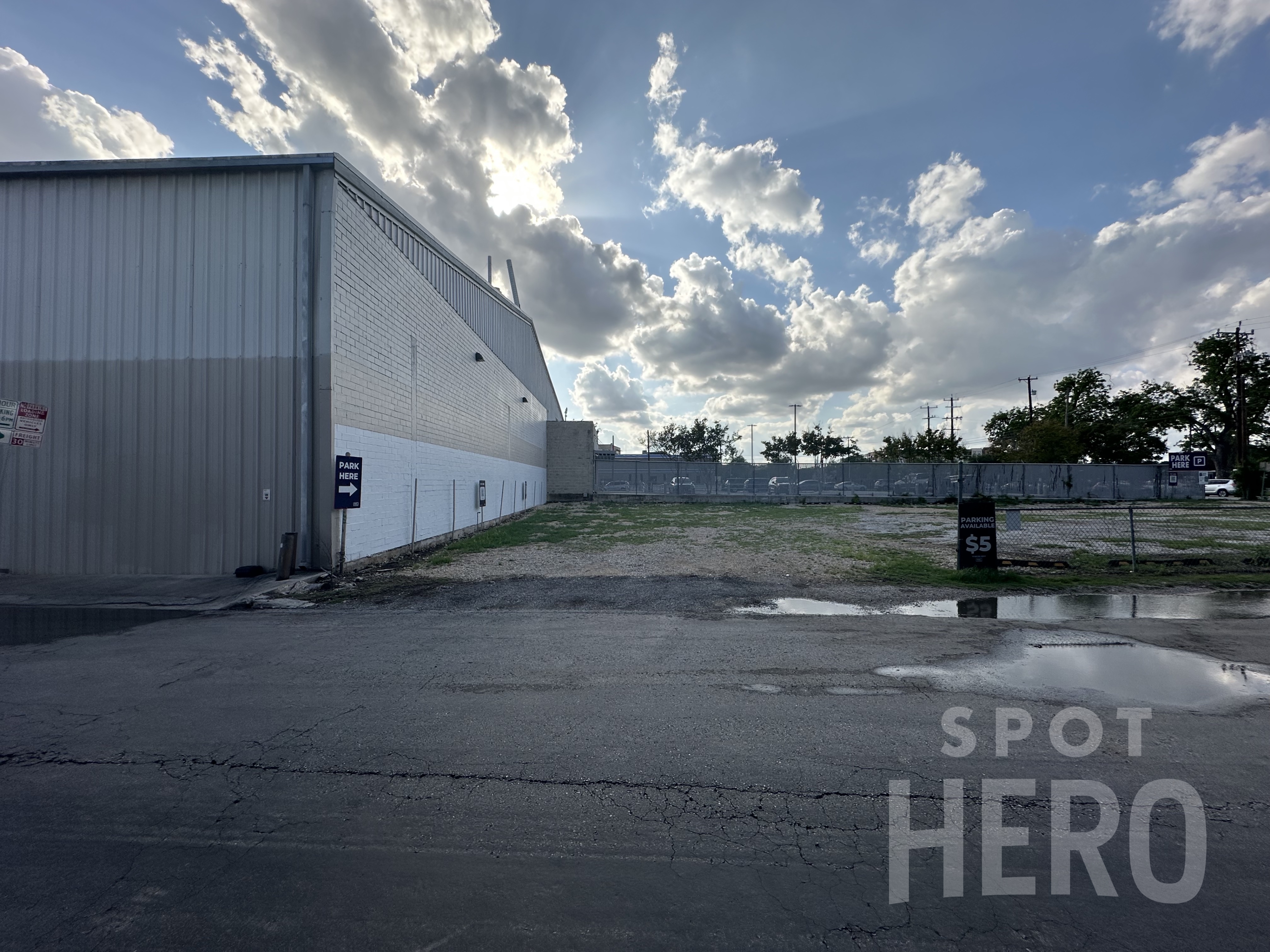 Photo of 215 Karnes St. (218 E Josephine St.) - Lot
