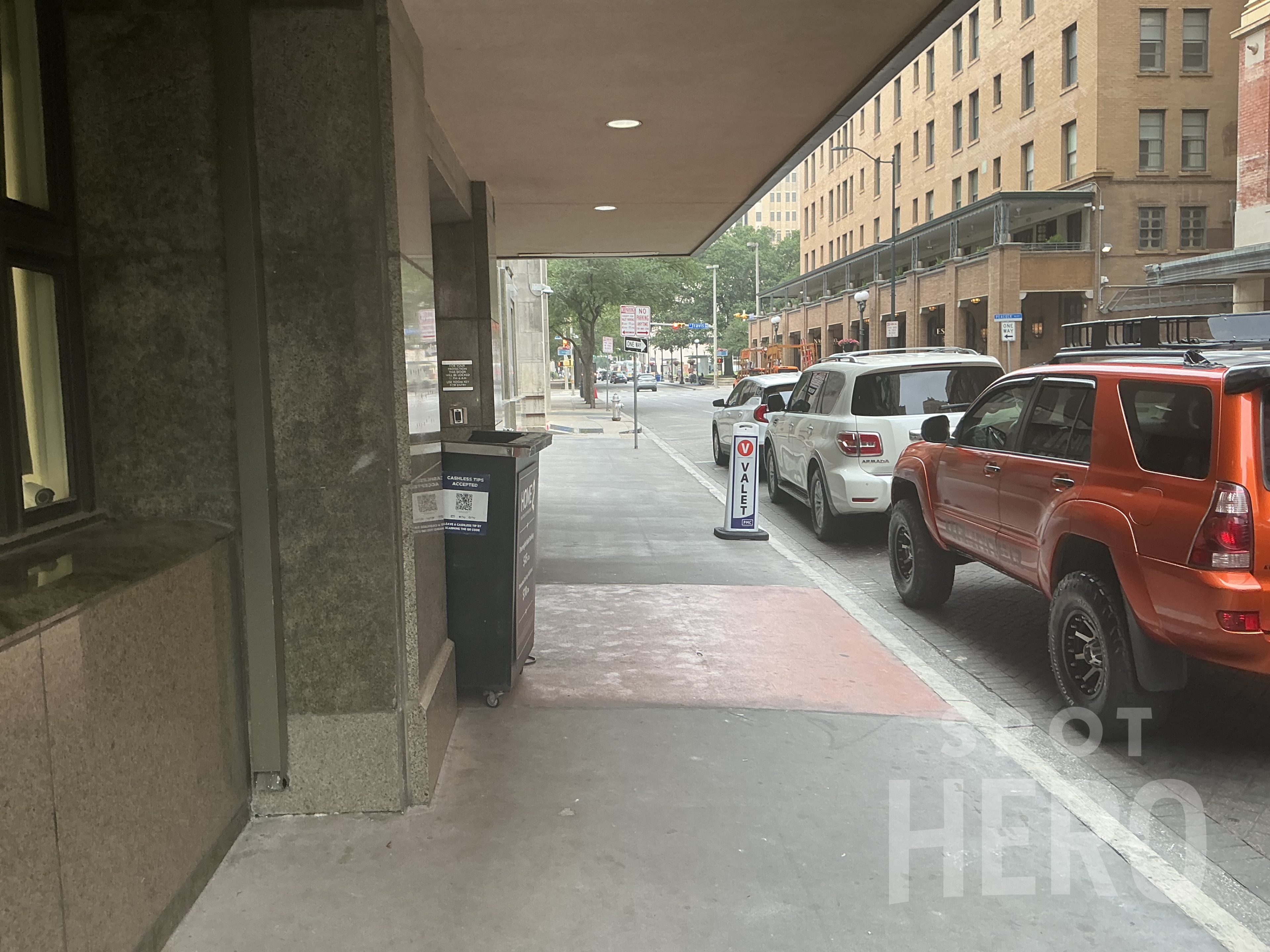 Photo of 603 Navarro St. - Home2 Suites San Antonio Valet