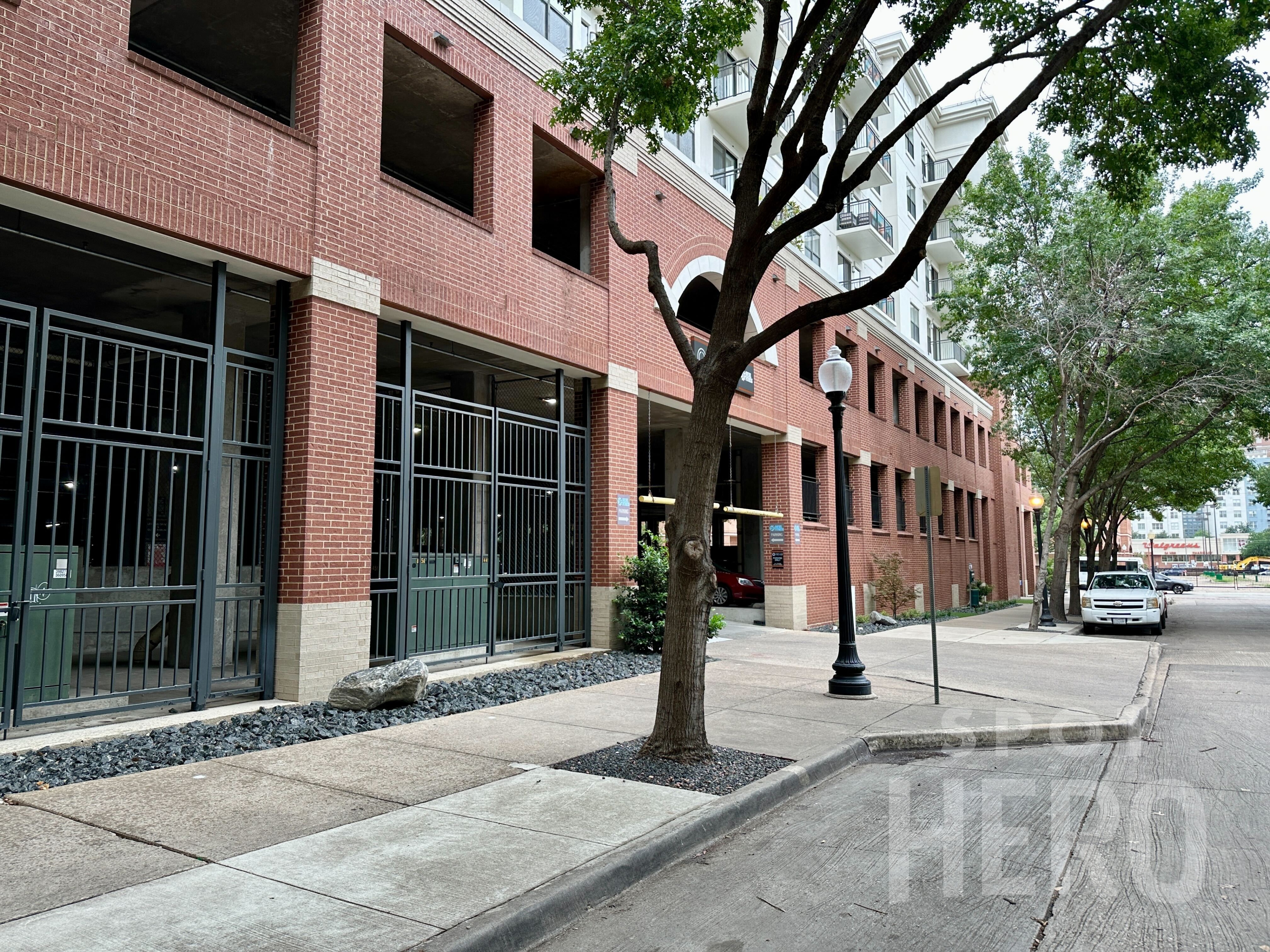 Photo of 2901 Cityplace W Blvd. - Garage