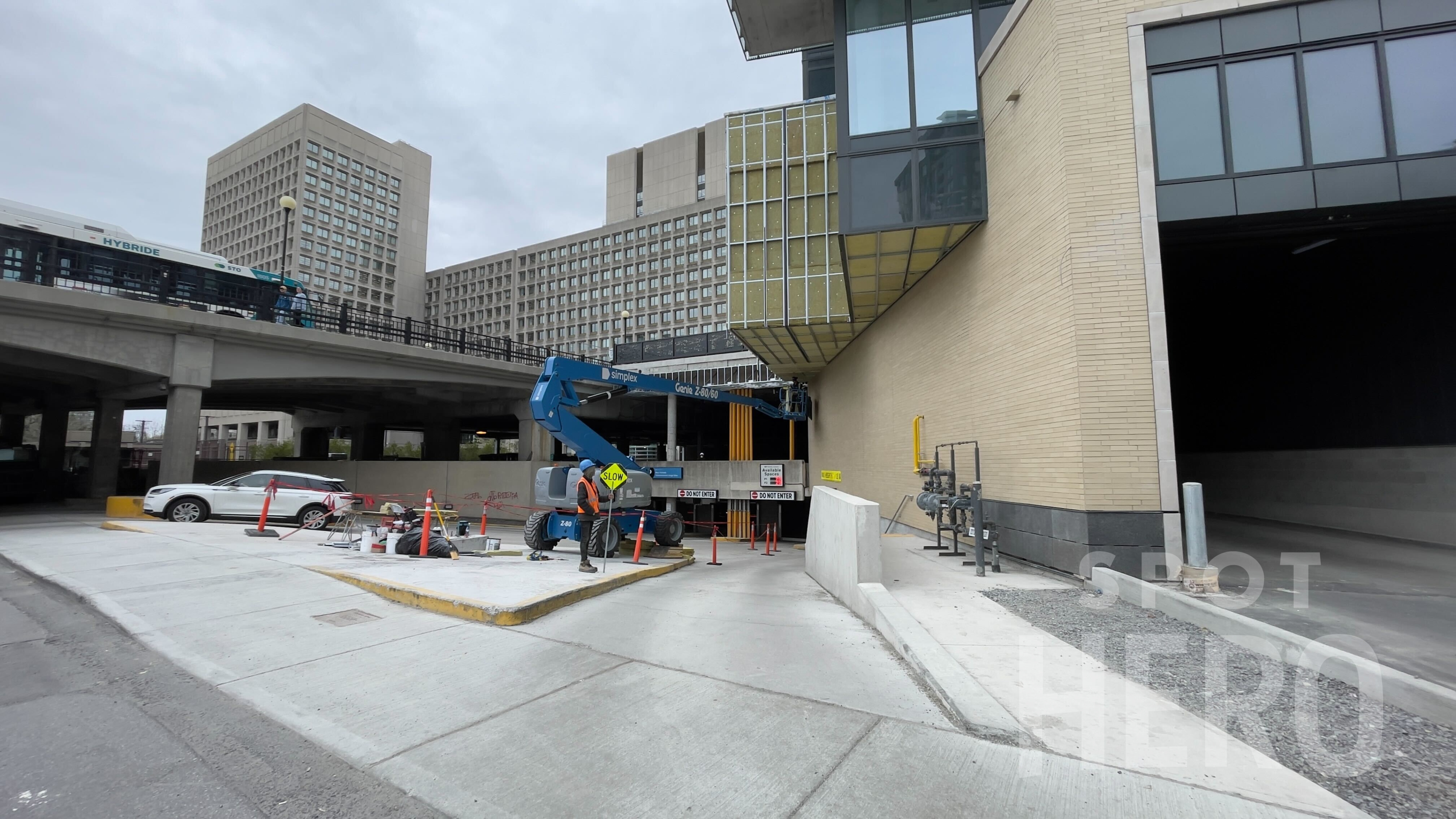 Photo of 74 Nicholas St. (80 Nicholas St.) - Rideau Centre (Blue) Garage