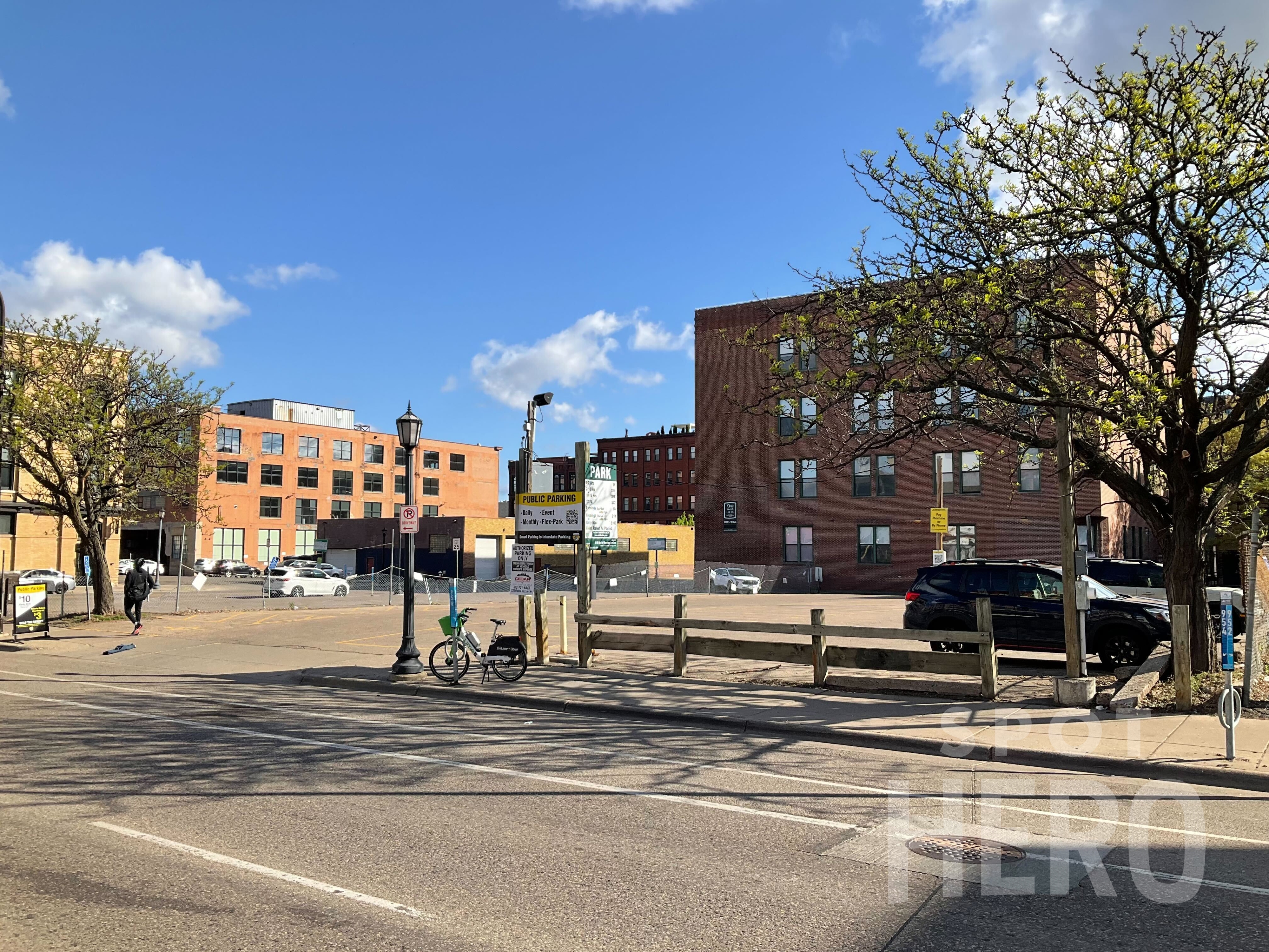 Photo of 118 N. Washington MN 2133 - Lot
