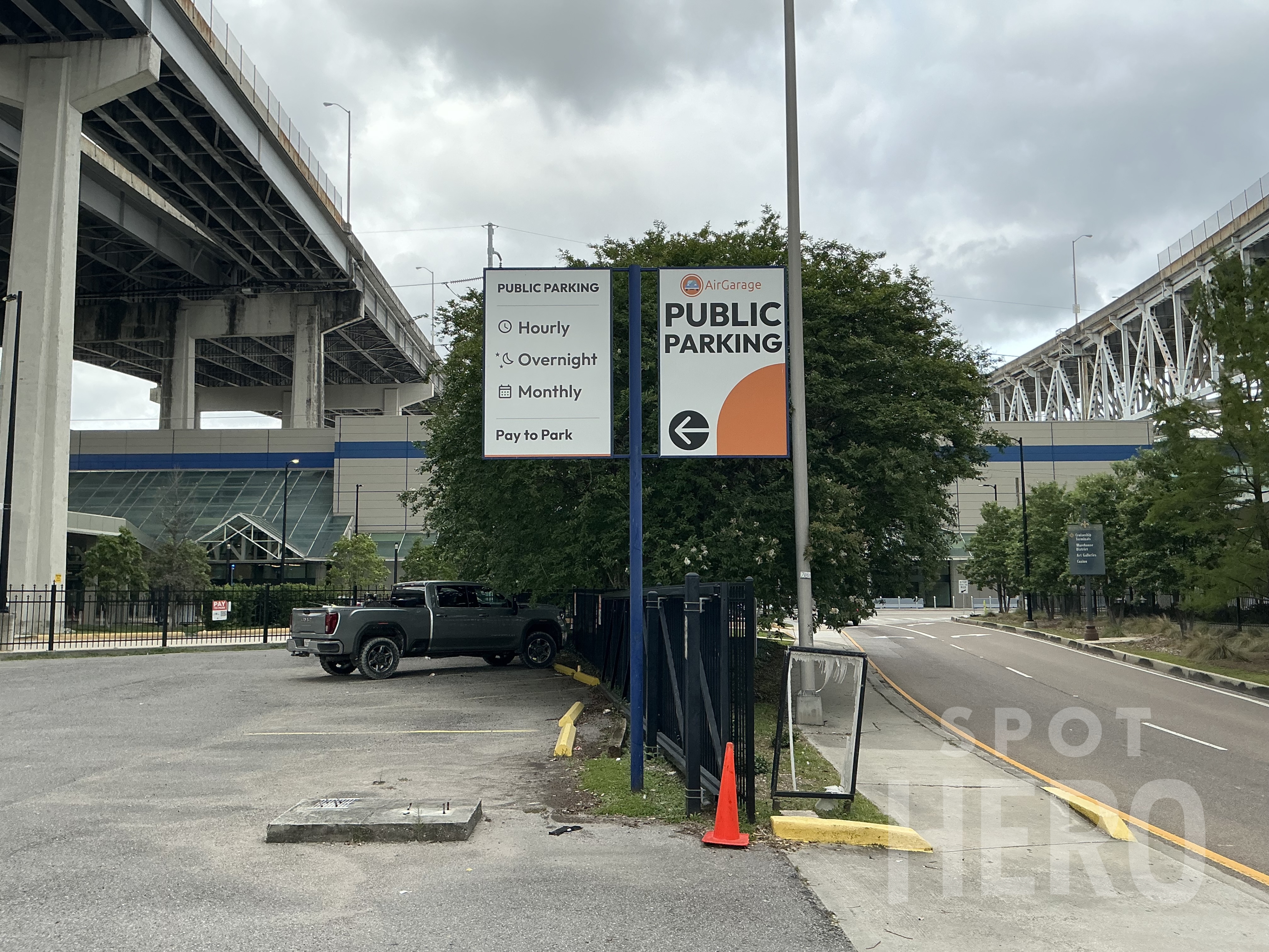 Photo of 1220 S Peters St. - Lot