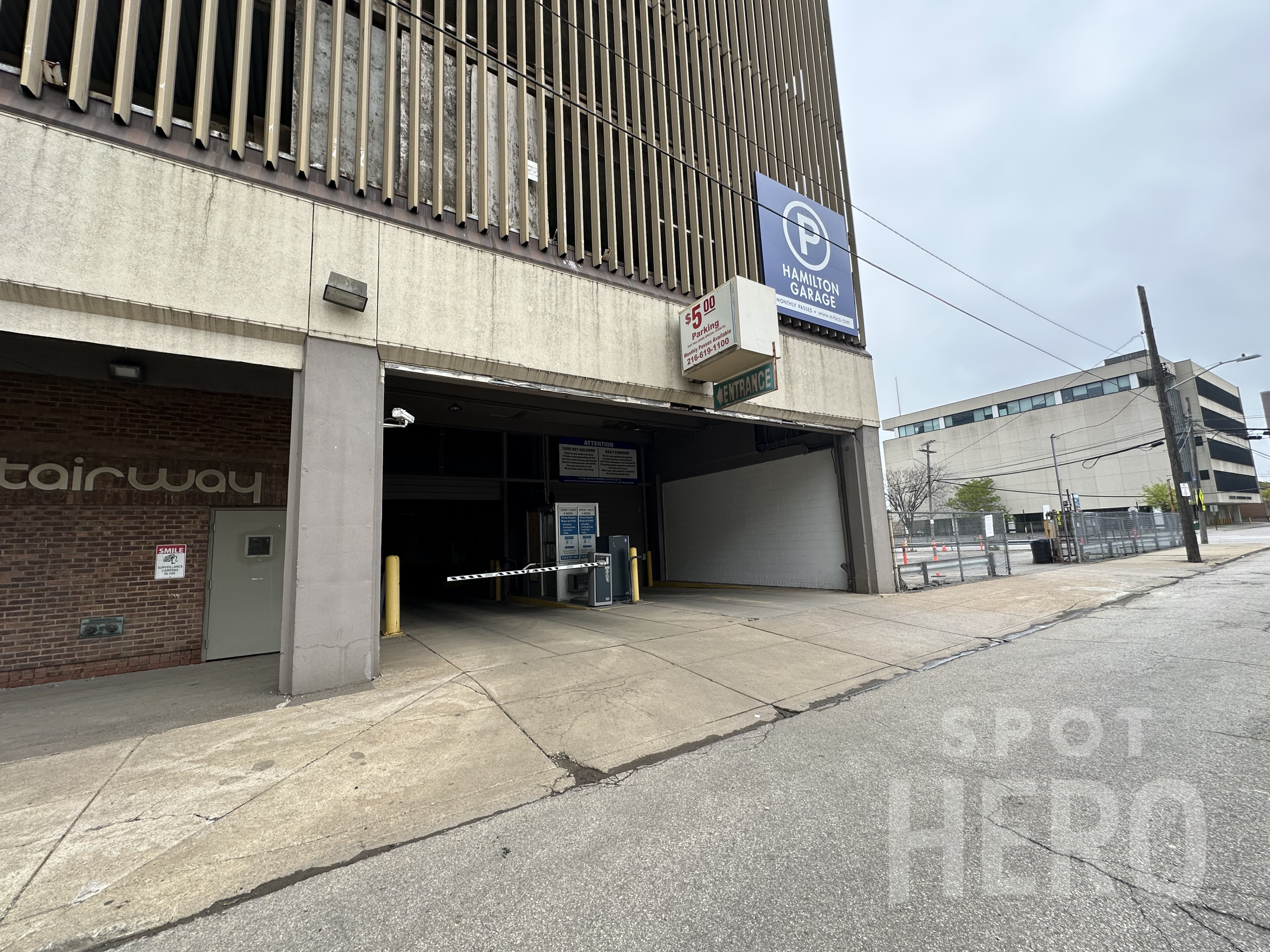 Photo of 1277 E 12th St. - Hamilton Garage (Lot 1586)
