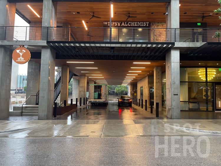 Photo of 70 Rainey St. - Garage