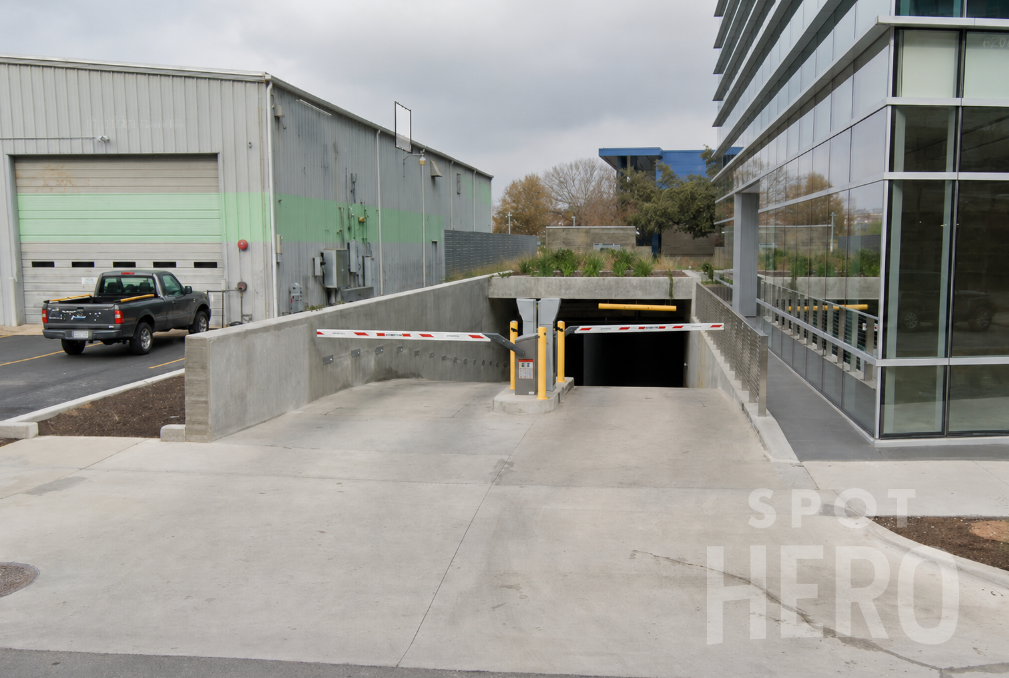 Photo of 1424 Toomey Rd. (218 S Lamar Blvd.)- Zilker Point Garage