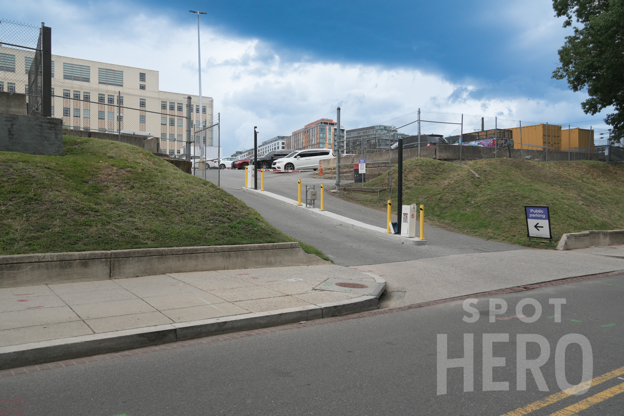 Photo of 180 L St. NE (131 M St. NE) - Lot