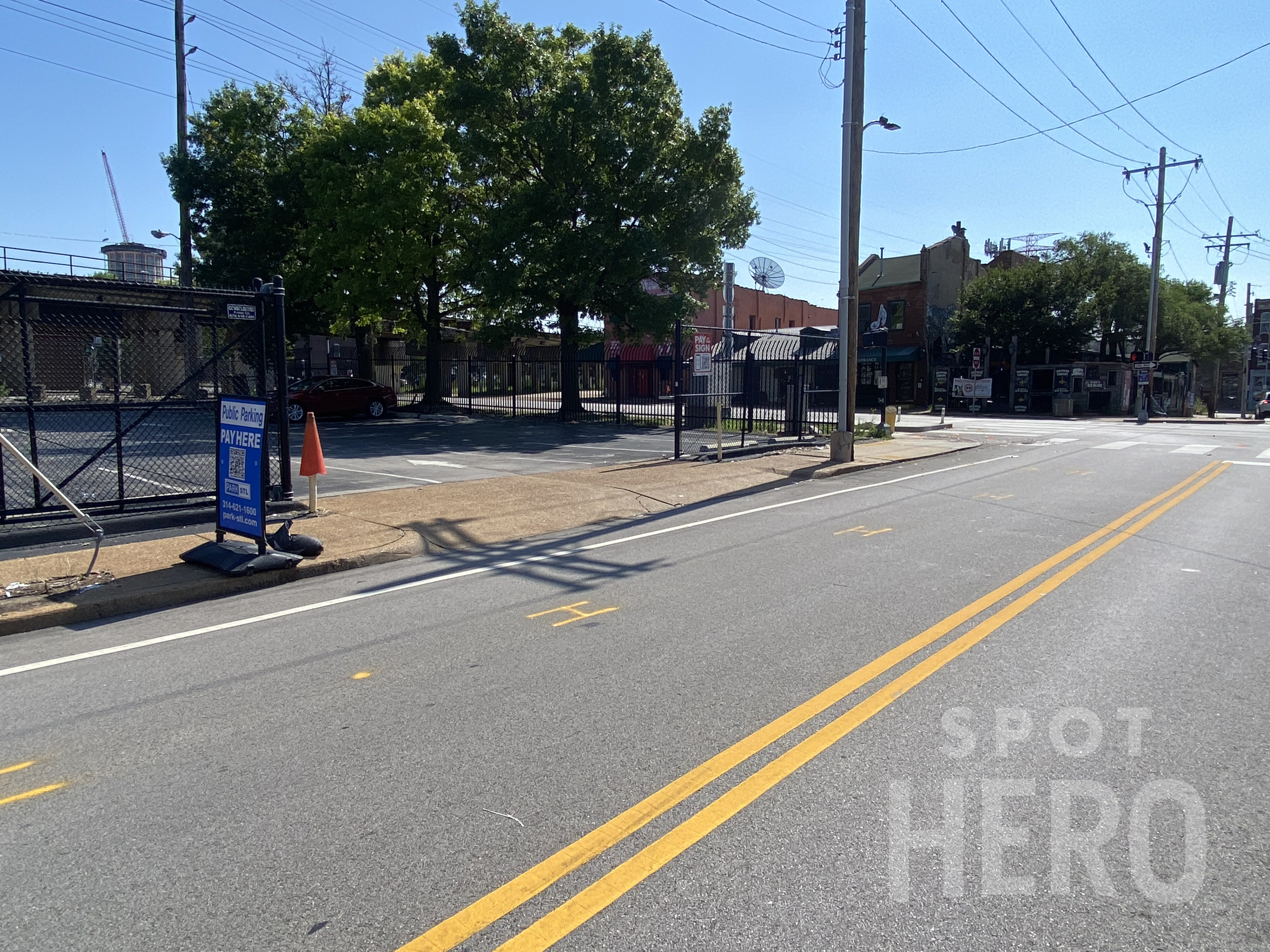 Photo of 525 Gratiot St. (727 S Broadway) - Lot