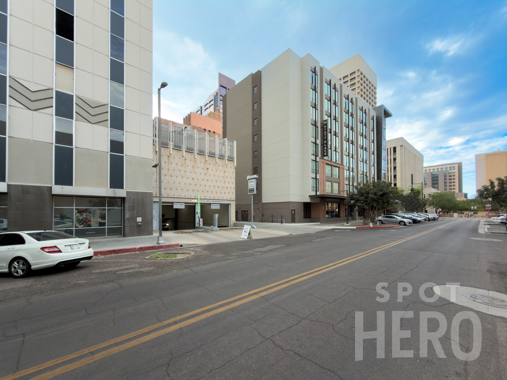 Photo of 126 N 2nd Ave. (111 W Monroe St.) - Garage