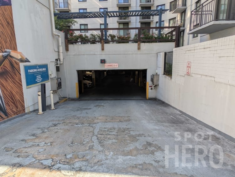 Photo of 950 24th St. NW - Garage