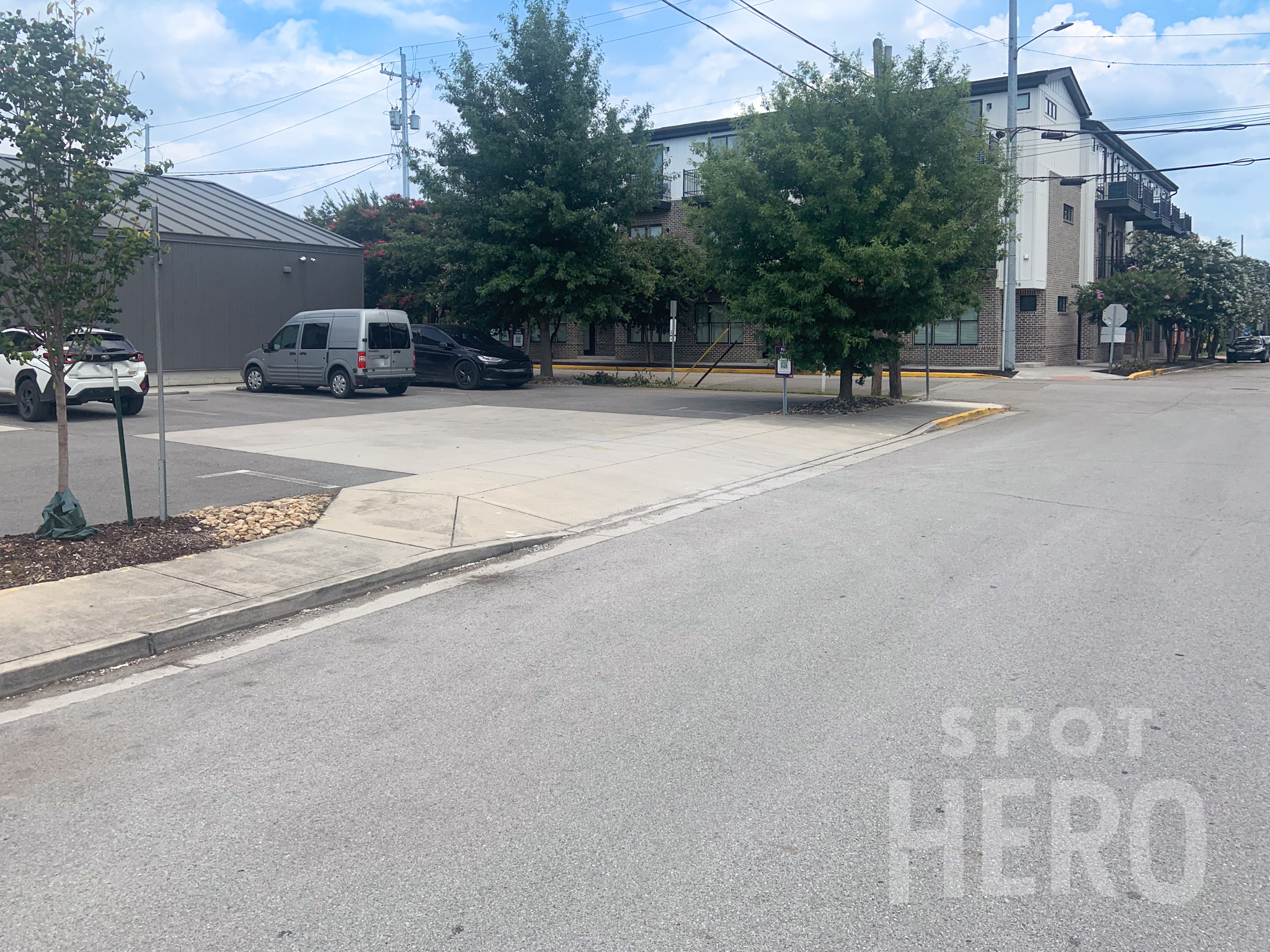 Photo of 300 W 16th St. (1513 Cowart St.) - Lot