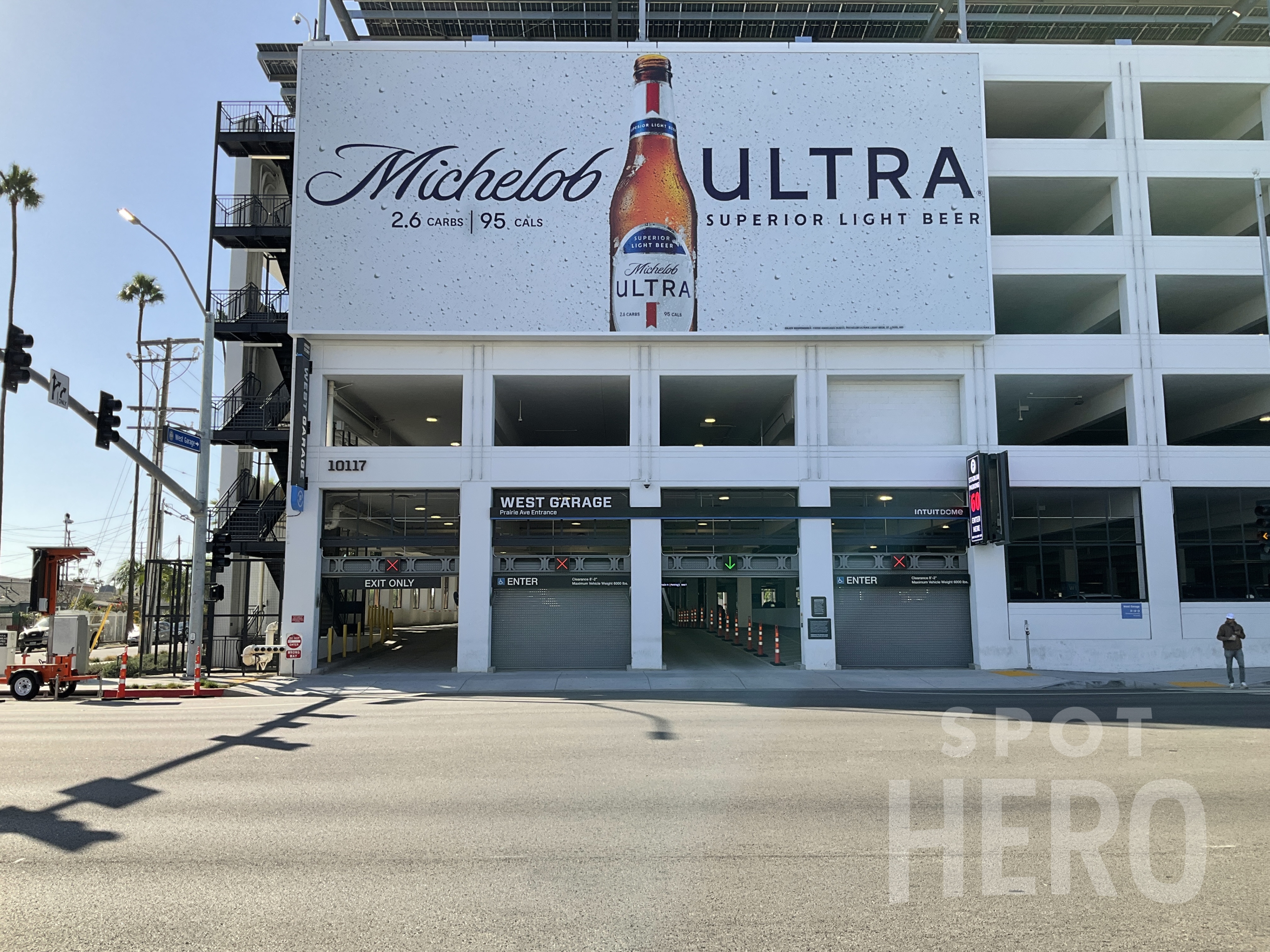 Photo of 10117 S Prairie Ave. - Intuit Dome VIP West Garage