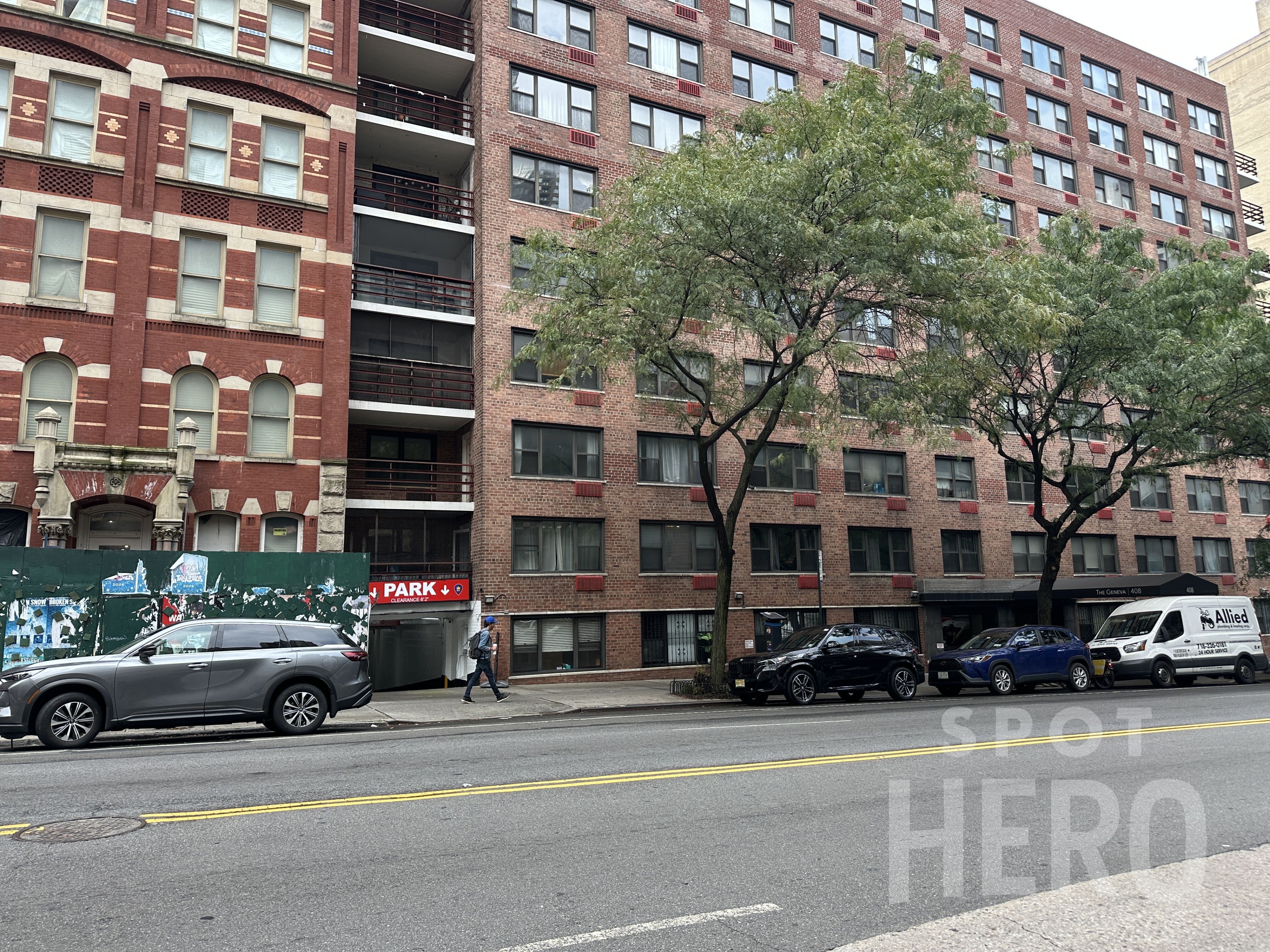 Photo of 408 West 57th St. - Garage