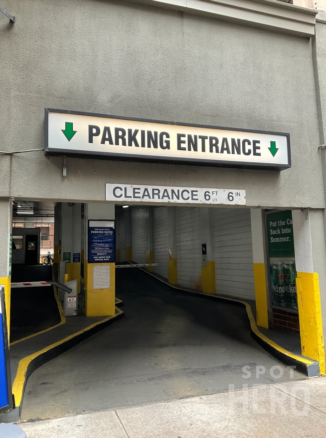 Photo of 1500 Locust St. - Garage