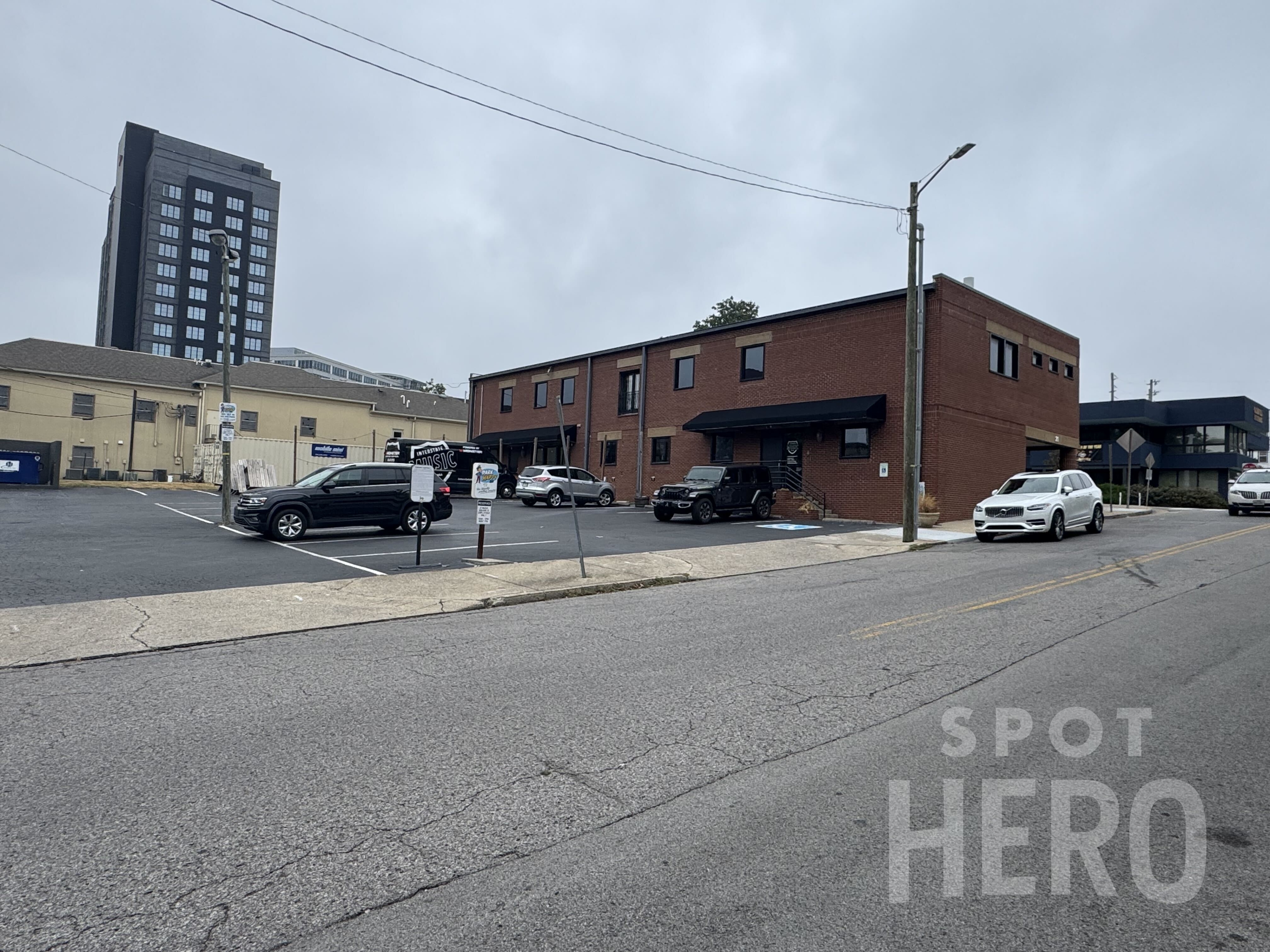 Photo of 1706 Roy Acuff Pl. (21 Music Square W) - McGhee