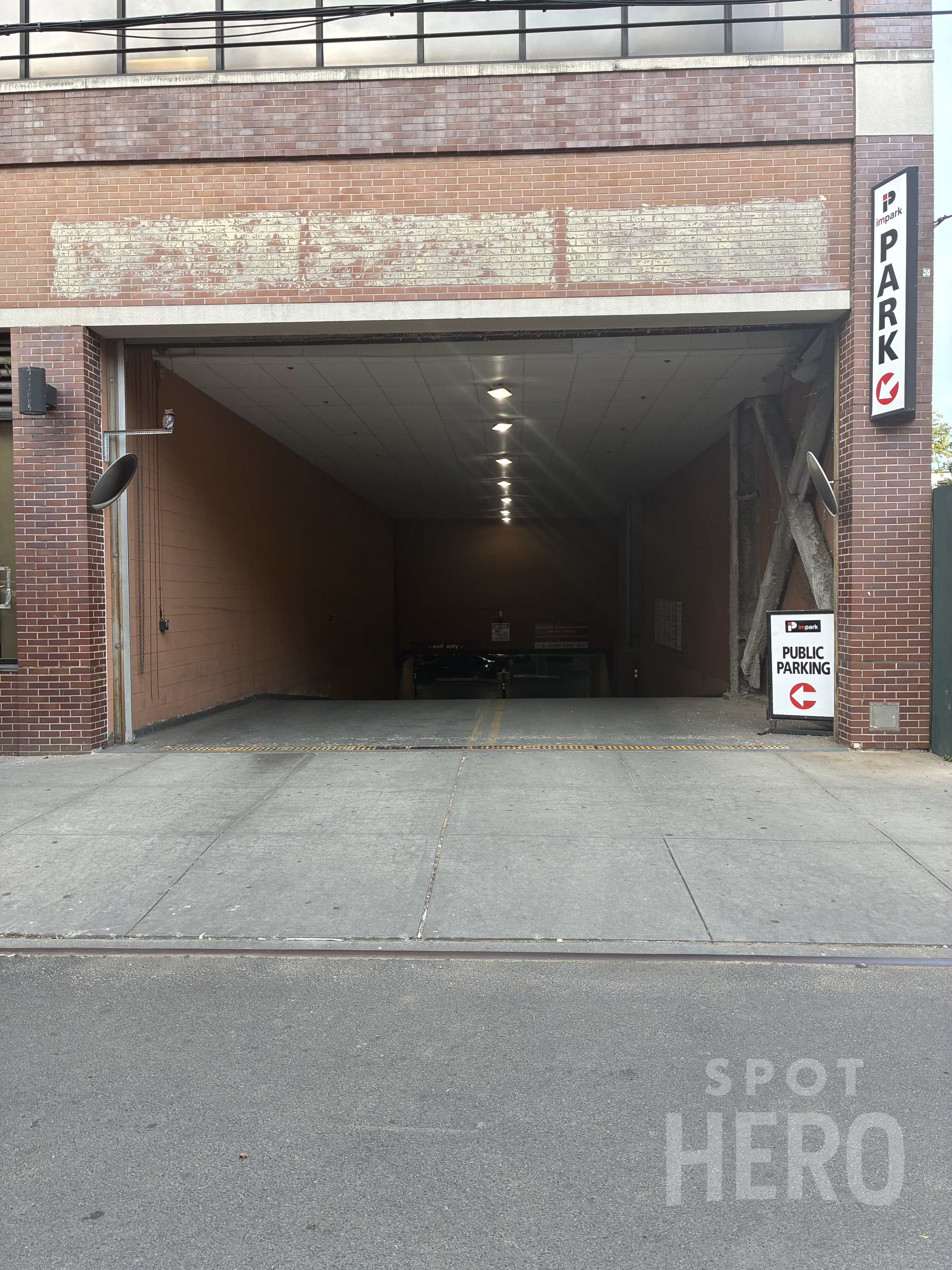Photo of 1630 E 15th St. - Valet Garage
