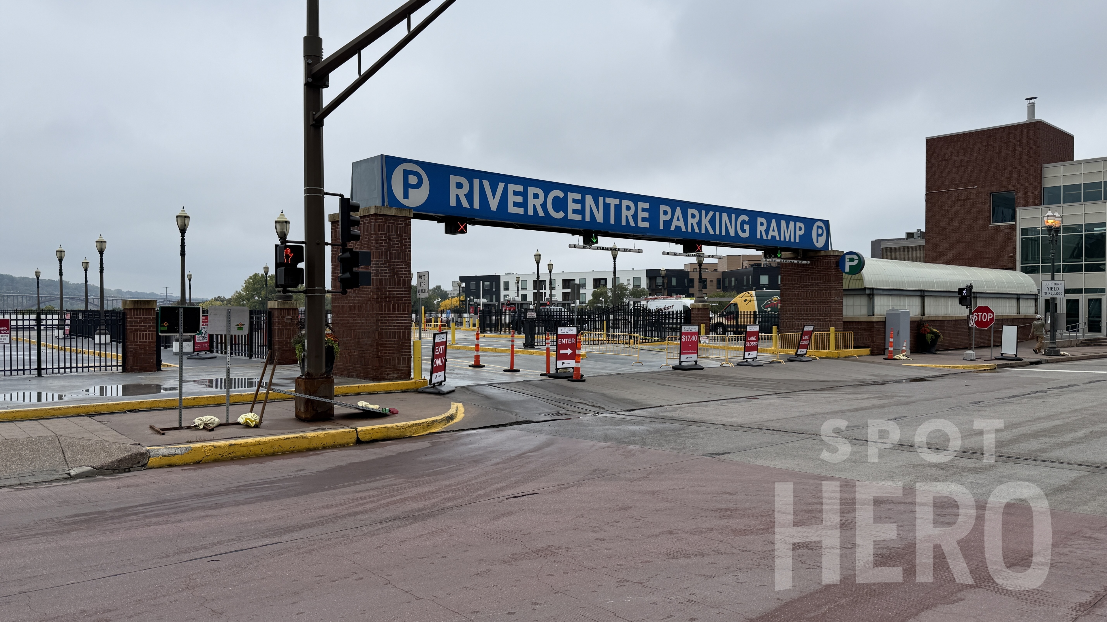 Photo of 150 W Kellogg Blvd. - RiverCentre Parking Ramp (Event Parking)