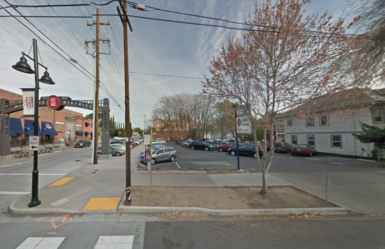 Photo of 1801 10th St. - Arco Lot
