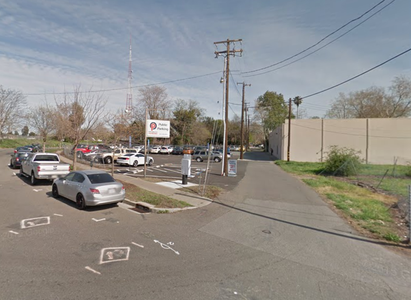 Photo of 720 D St - Dirt Lot