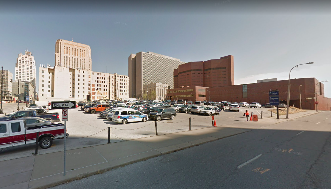 Photo of 400 E 14th St. - (1331 Oak St.) - Lot