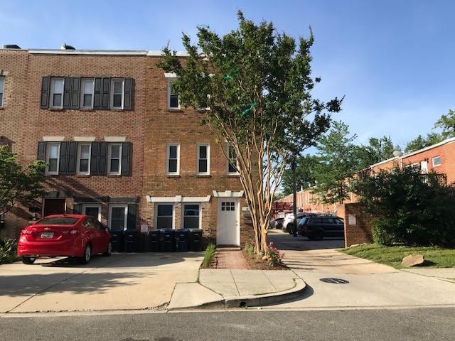 Photo of 8 O St. SW - Personal Spot #1