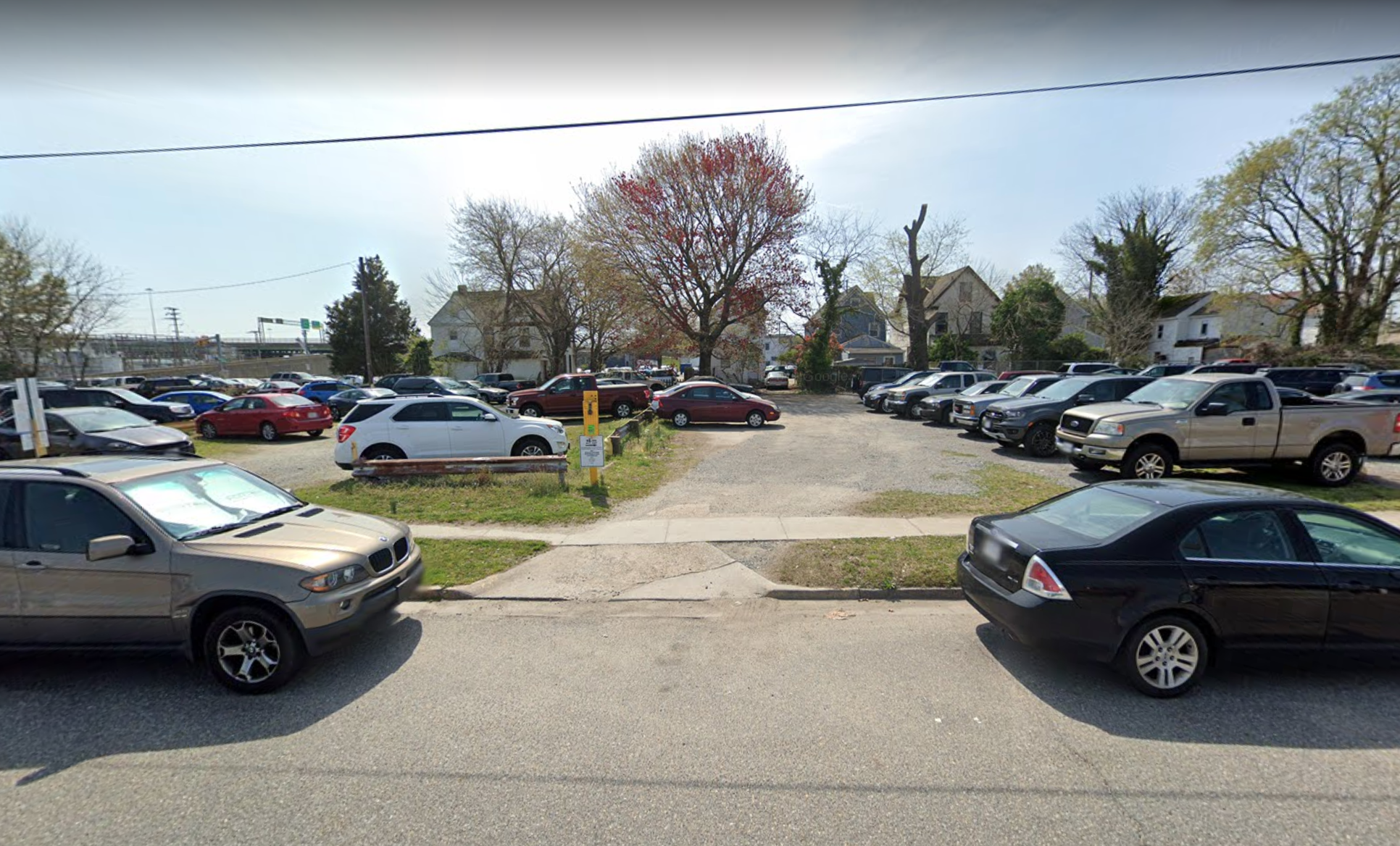 Photo of 320 37th St. (381 37th St.) - Lot