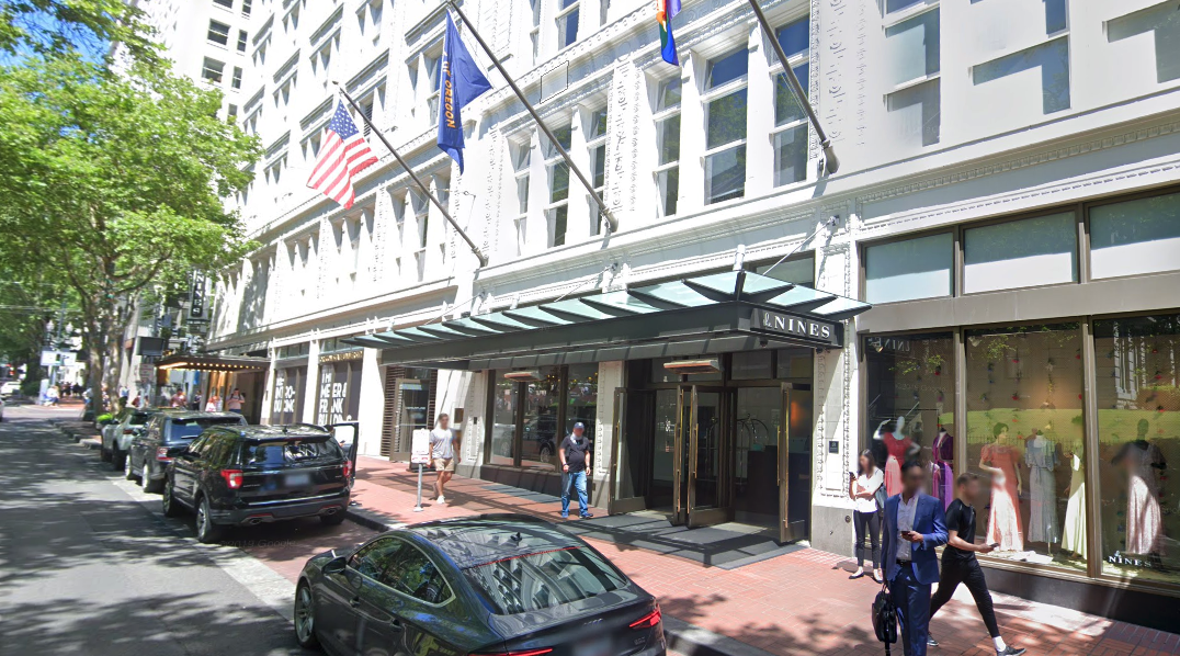 Photo of 525 SW Morrison St. - The Nines - Valet Stand