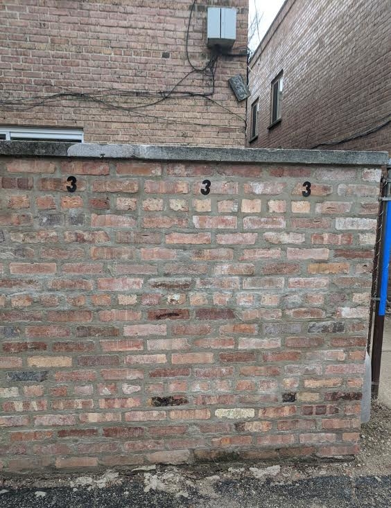 Photo of 934/938 W Wolfram St. - Personal Spot #3