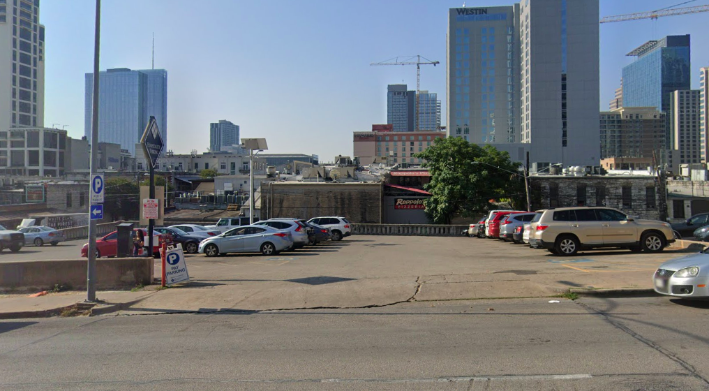 Photo of 313 E 7th St. - Pecan Lot