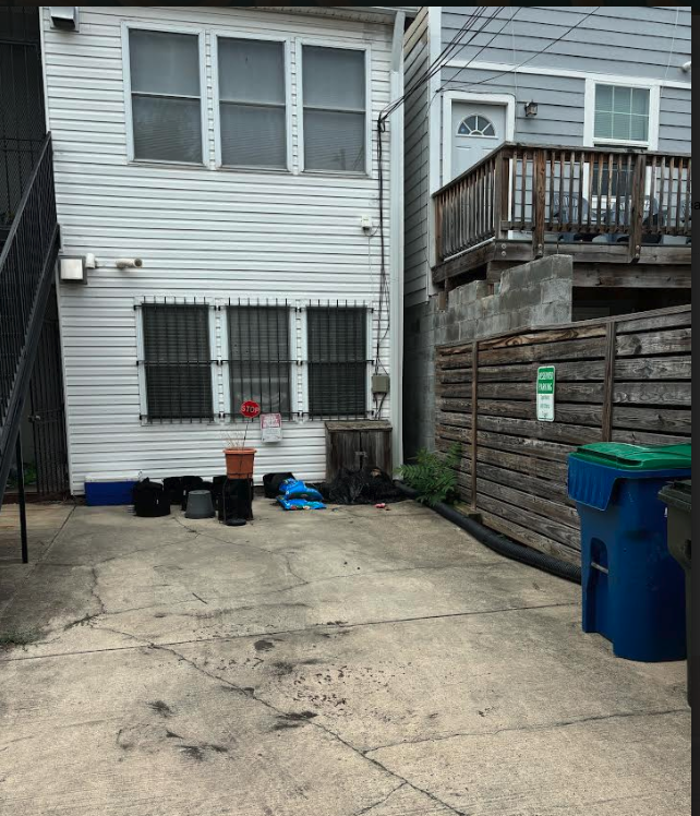 Photo of 1609 Isherwood St. NE - RIGHT SPOT ONLY - Personal Spot