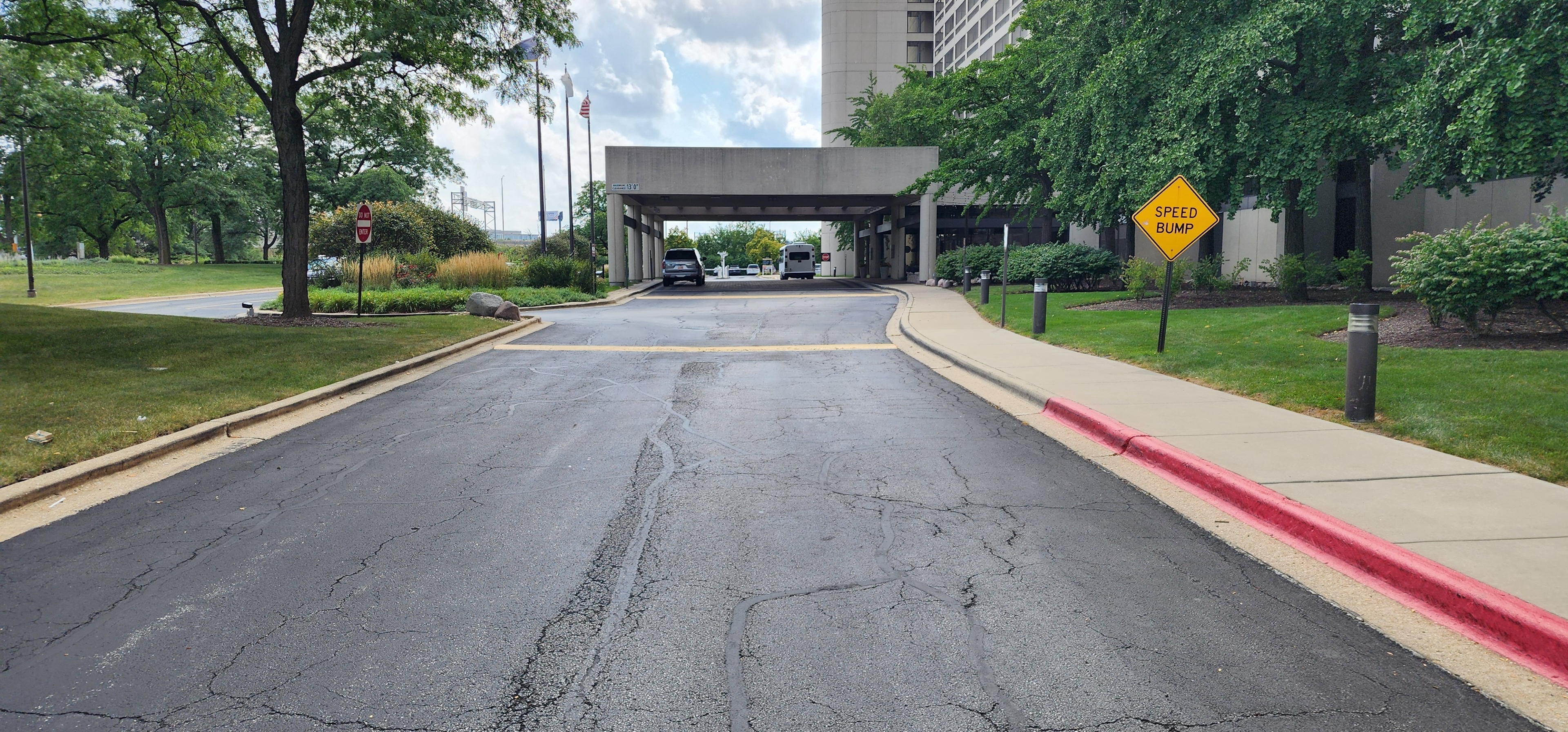 Photo of Westin O'Hare - Uncovered Self Park